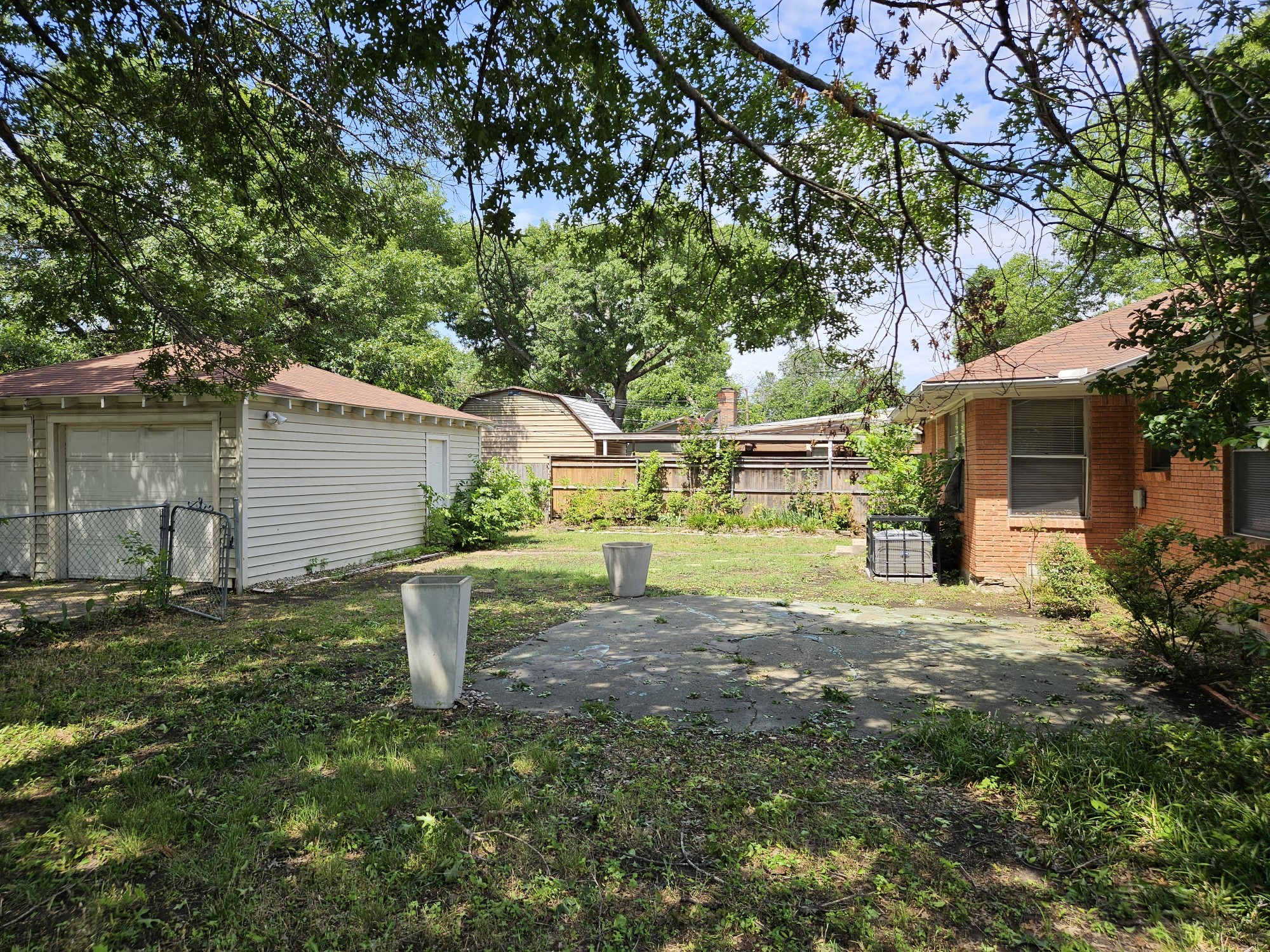 2646 Oates Drive