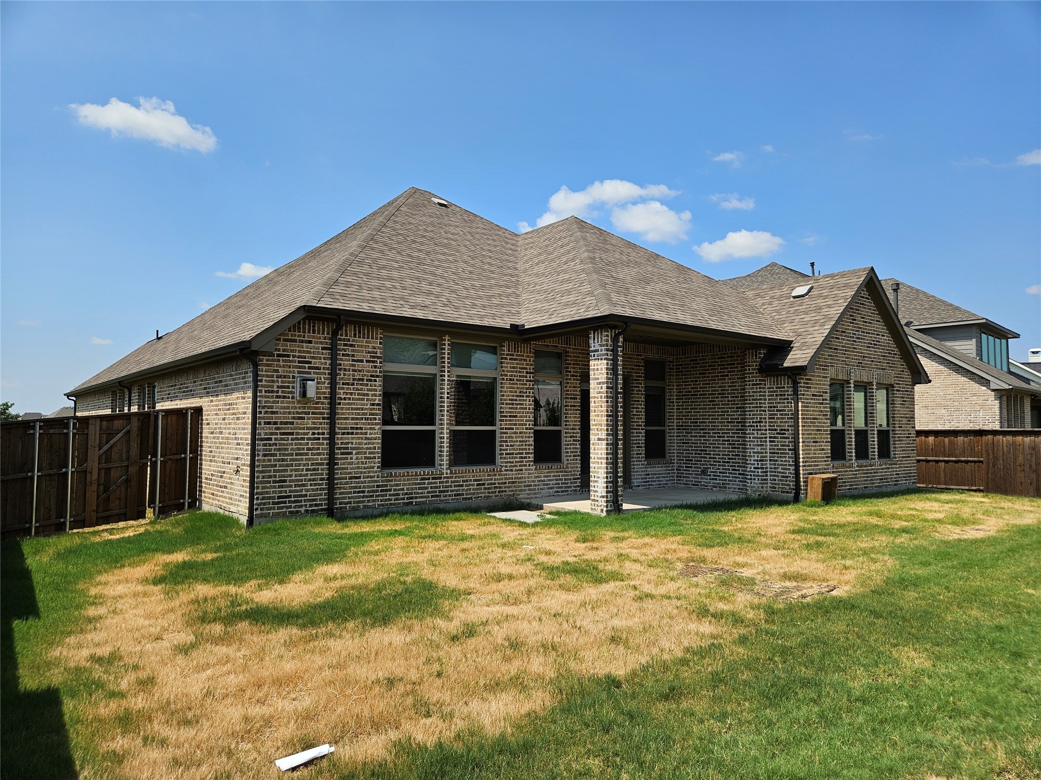 3910 Woodbine Lane