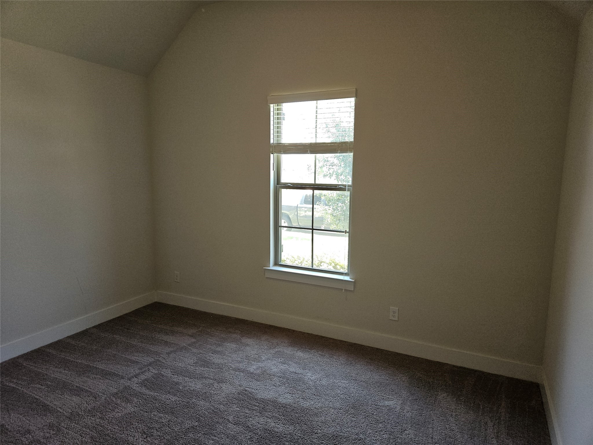 3910 Woodbine Lane