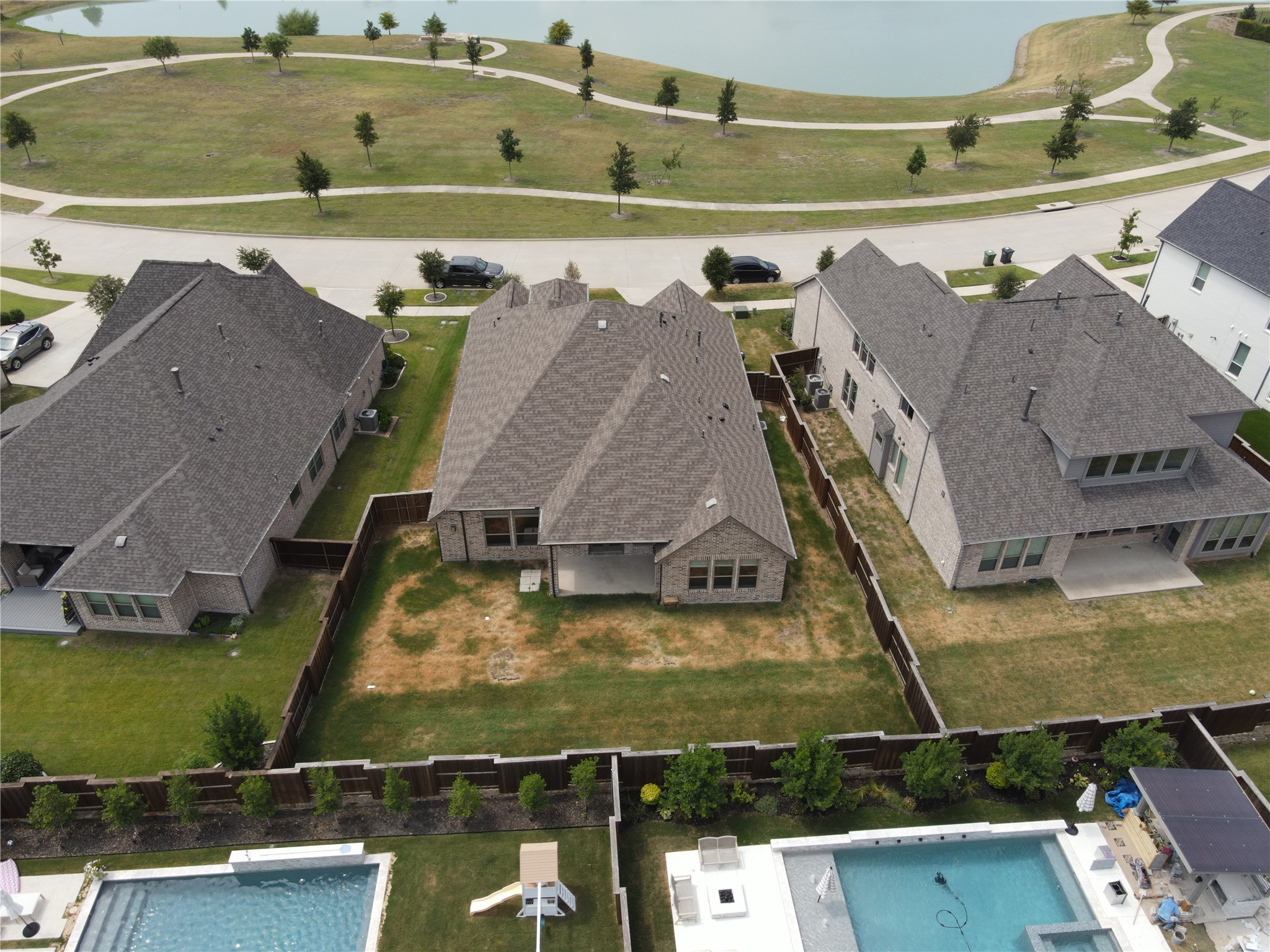 3910 Woodbine Lane