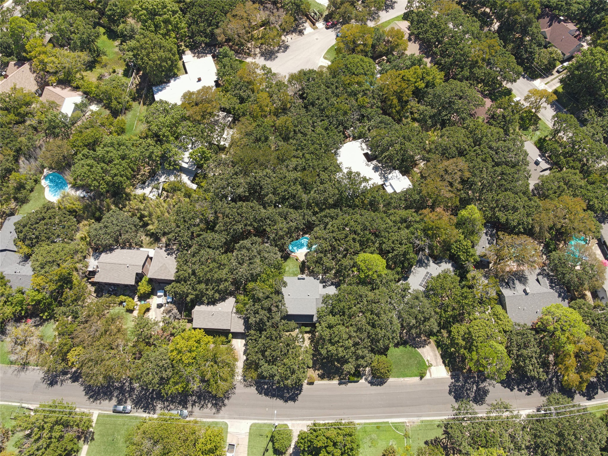 1914 Emerson Lane
