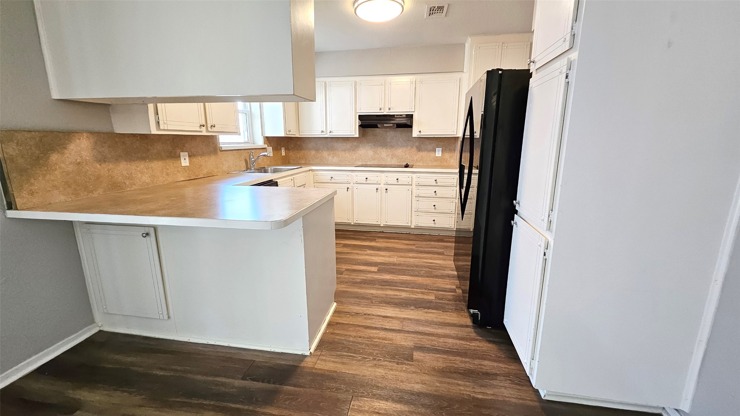 304 Lochness Court