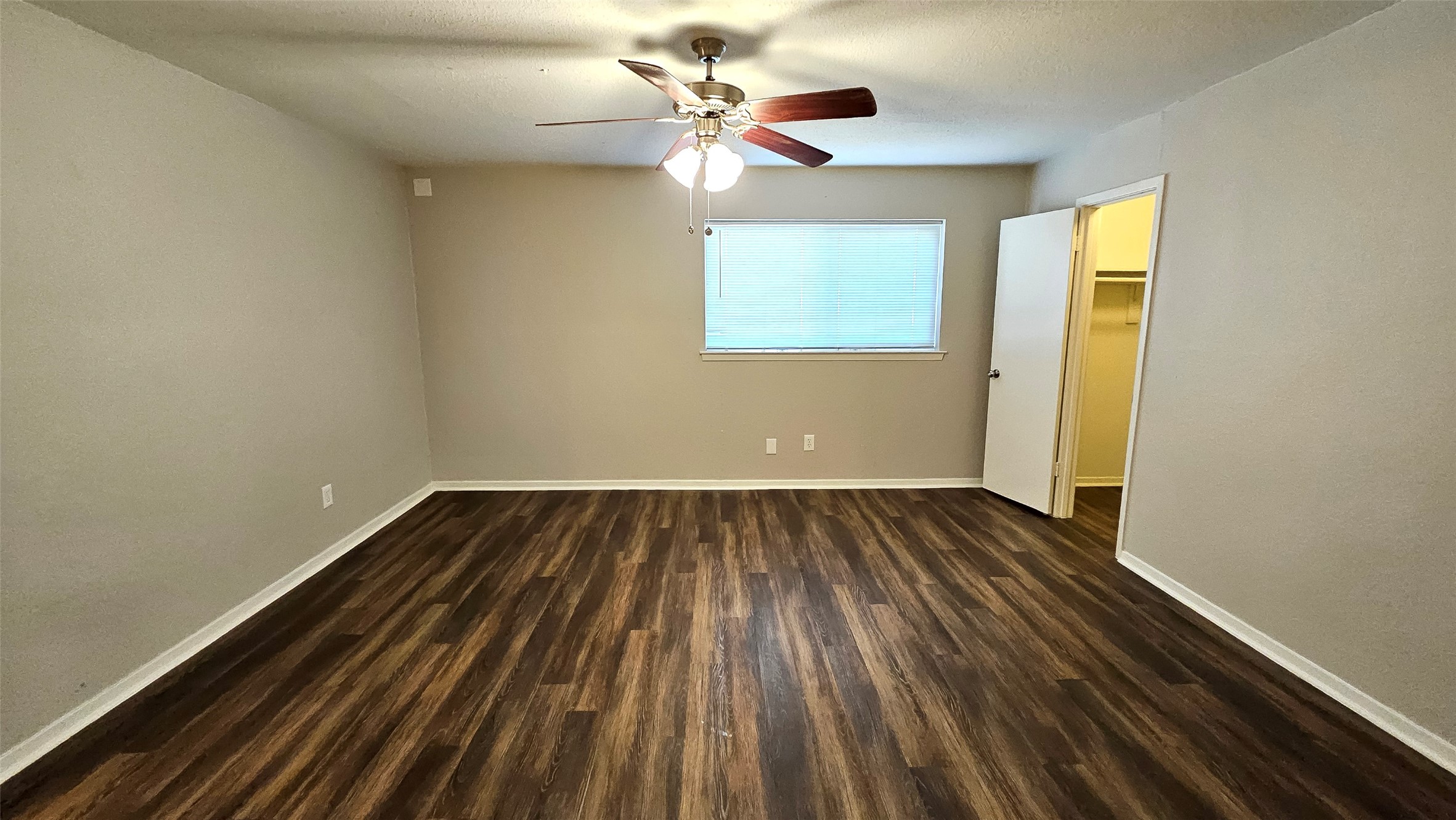 304 Lochness Court