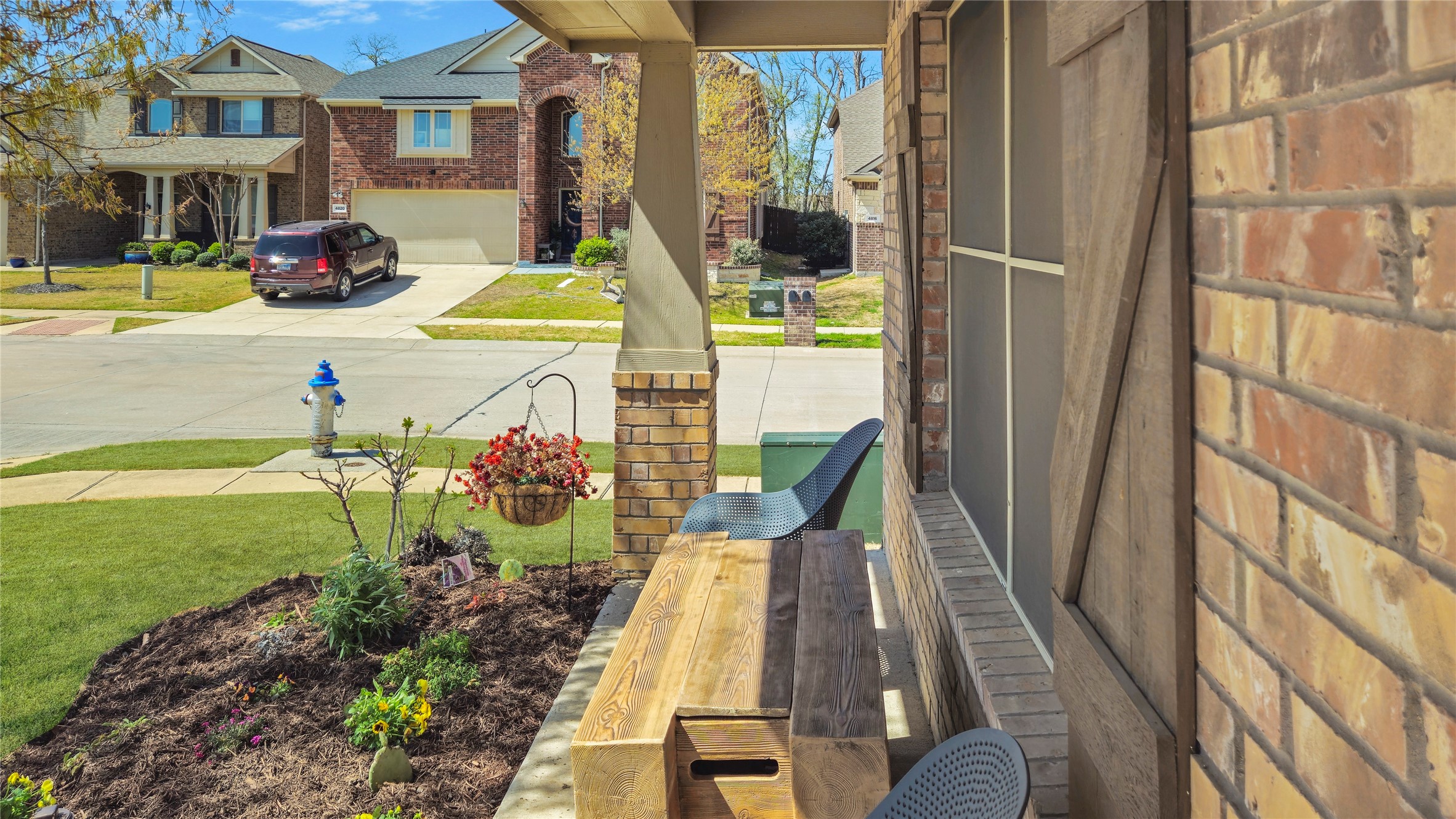11401 Champion Creek Drive