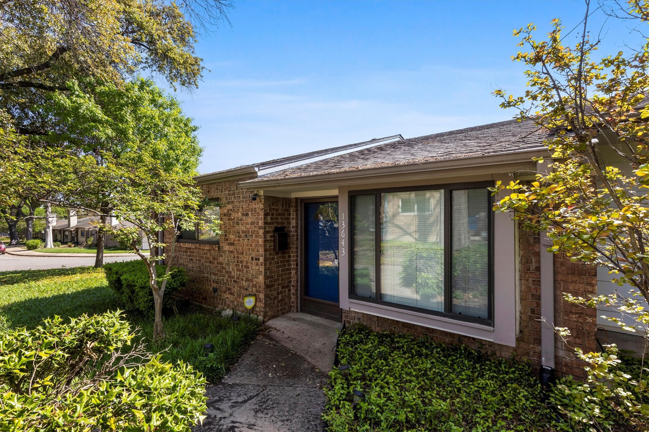 13643 Weald Green Street
