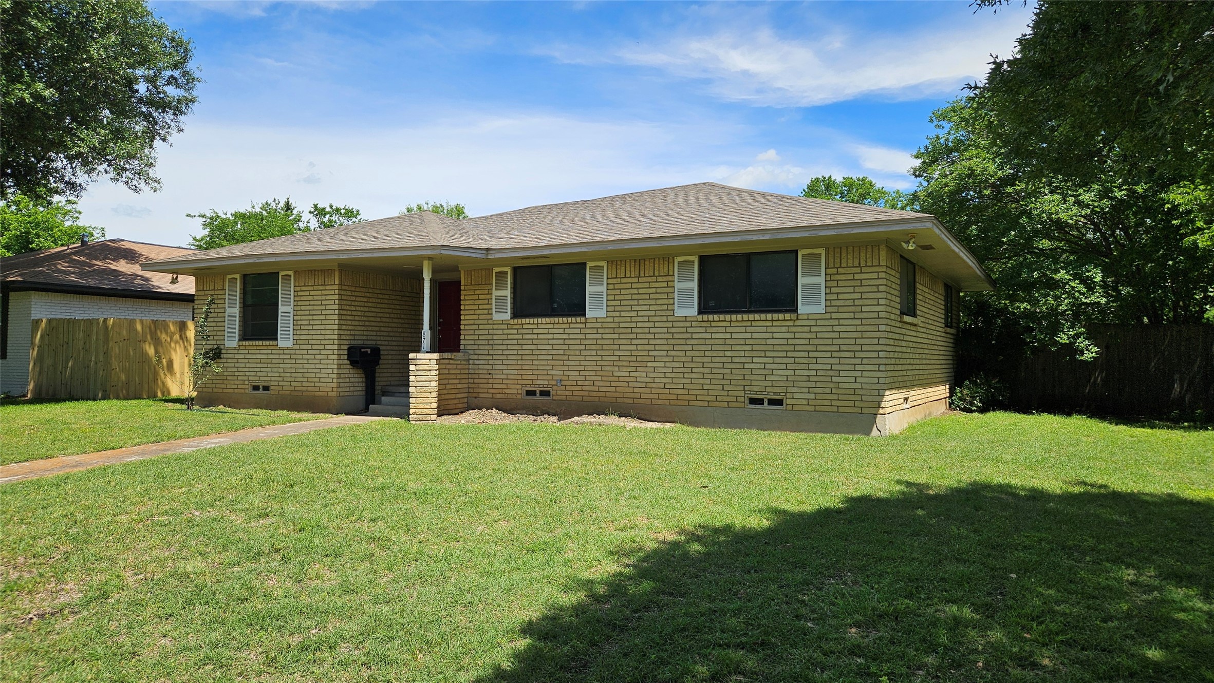 871 Magnolia Lane