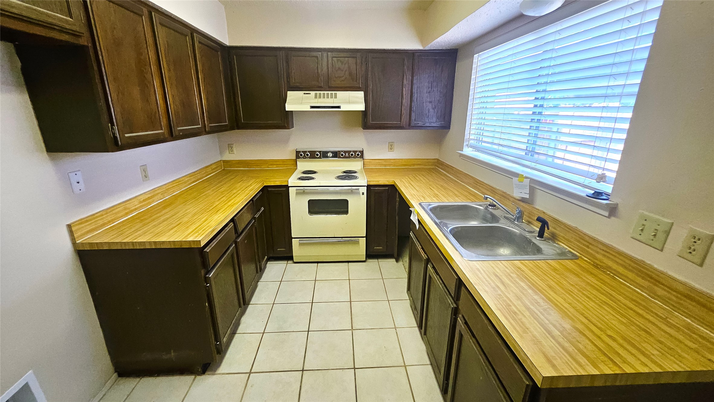 18 E Townhouse Lane 31