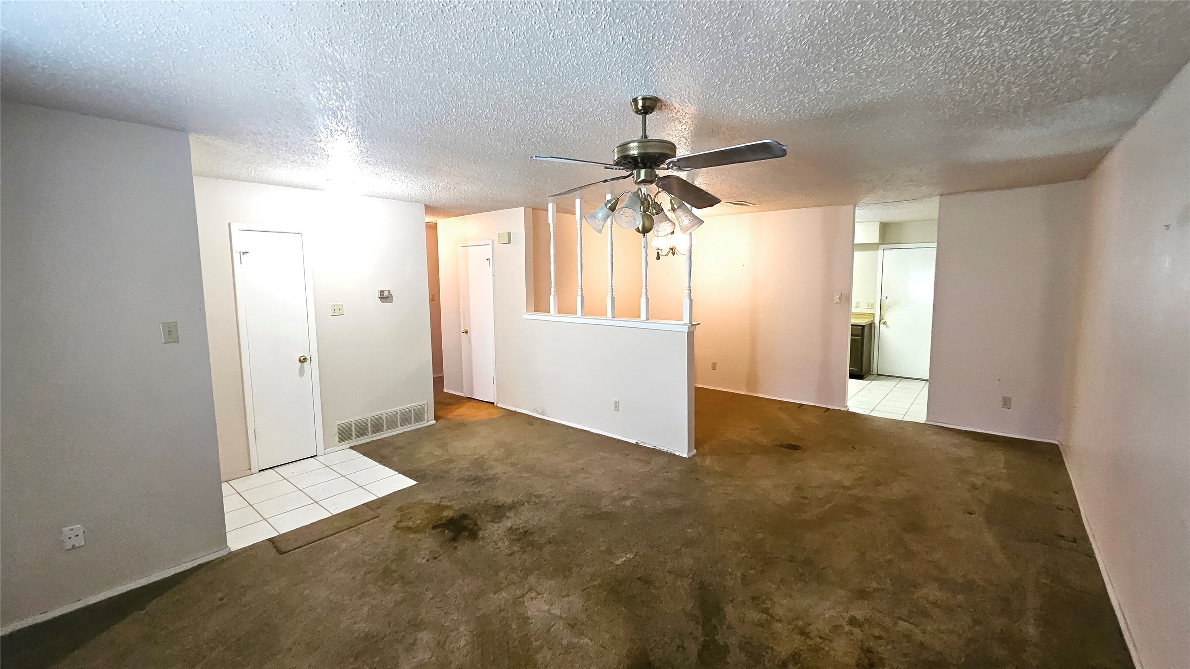 18 E Townhouse Lane 31