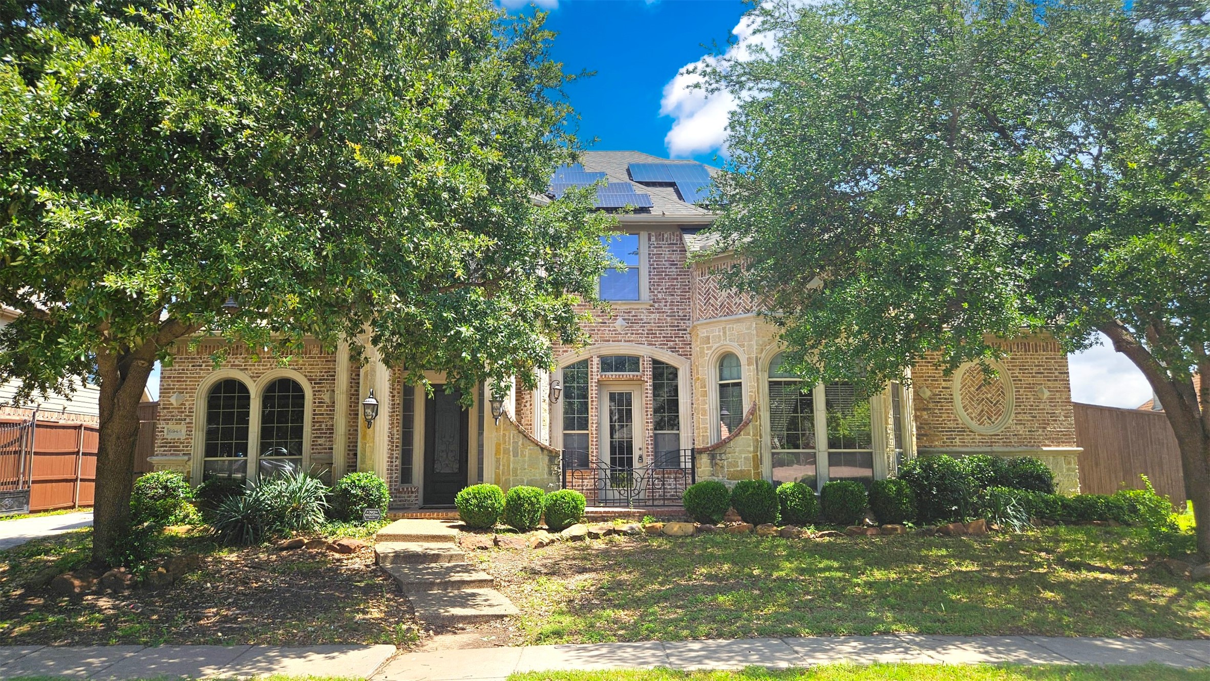 6944 Bridgemarker Drive