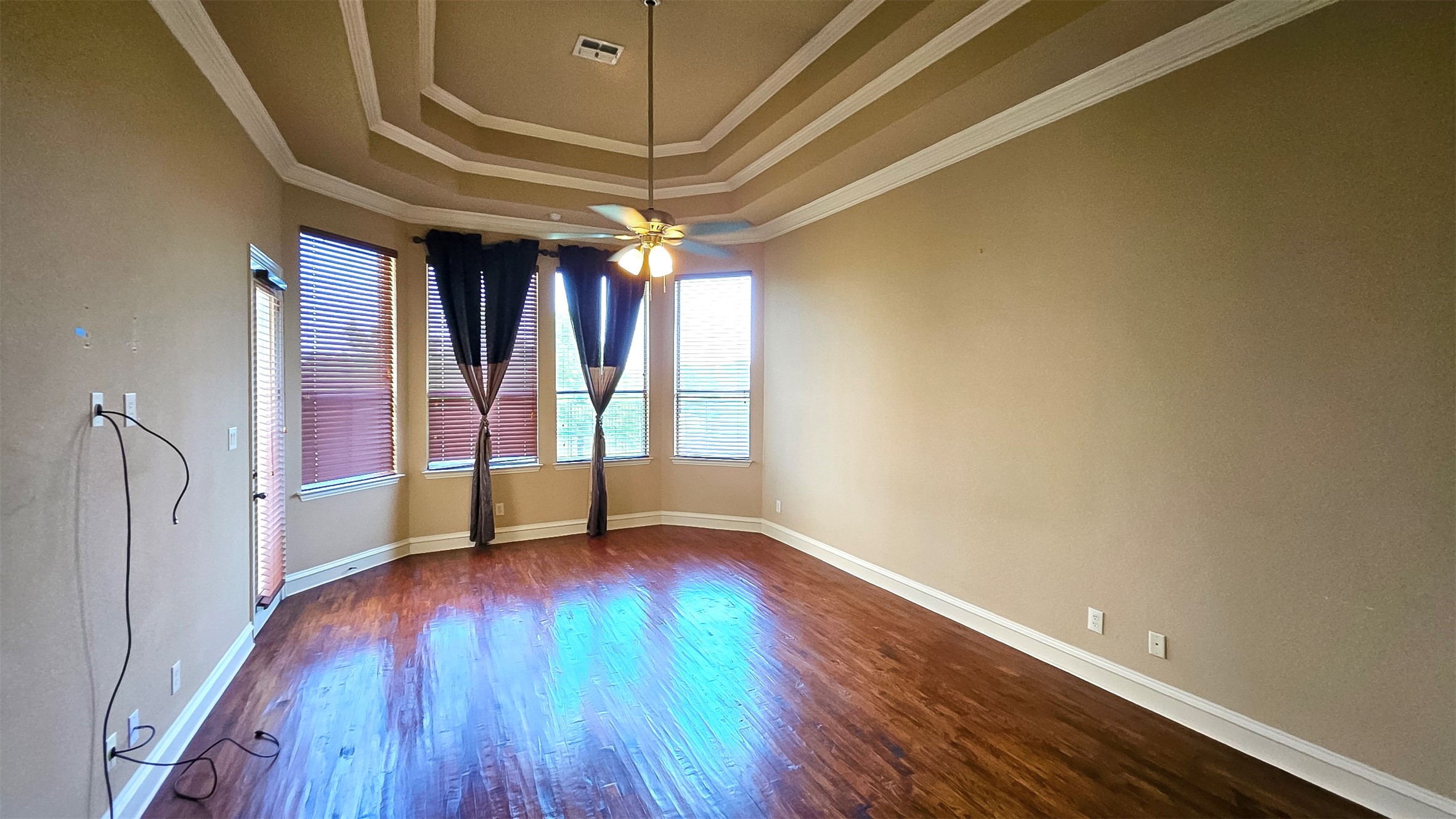 6944 Bridgemarker Drive