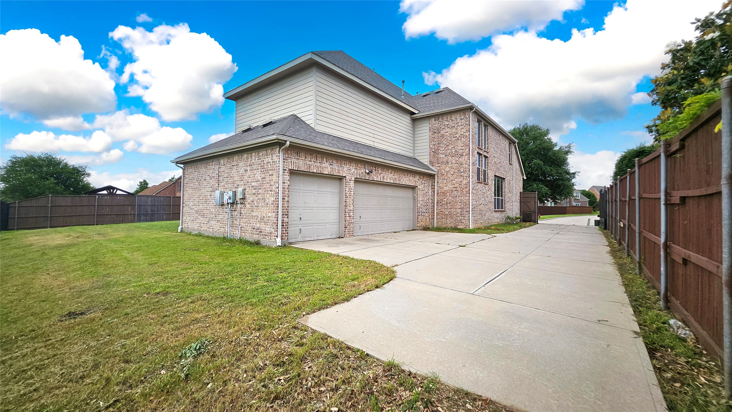 6944 Bridgemarker Drive