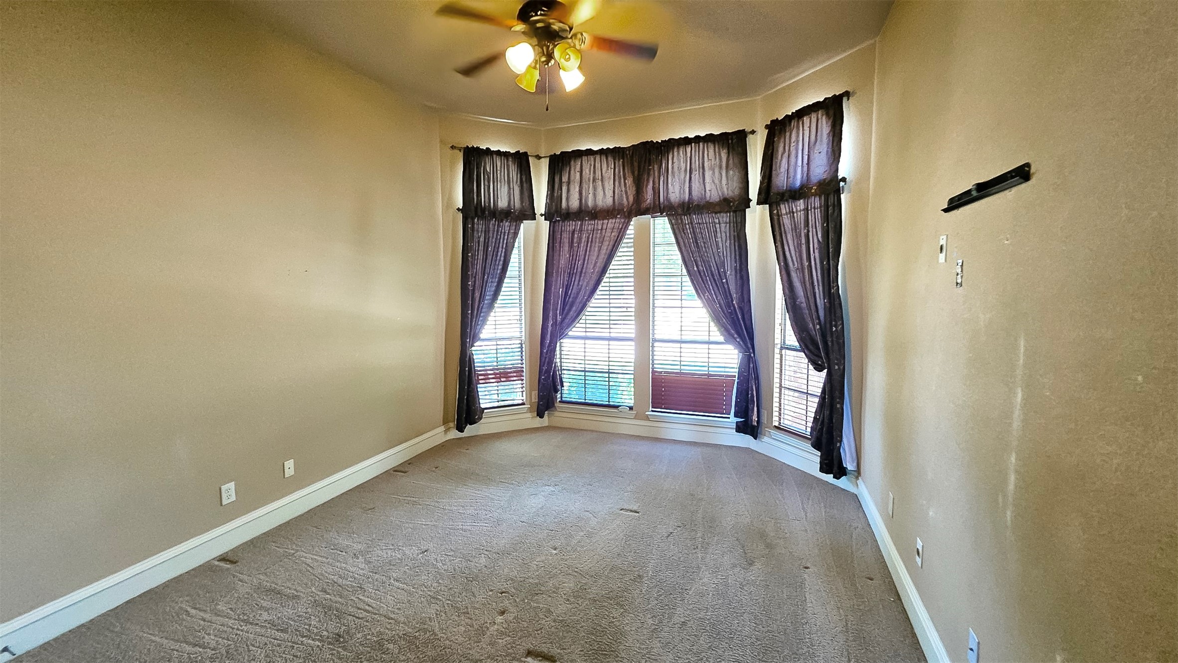 6944 Bridgemarker Drive