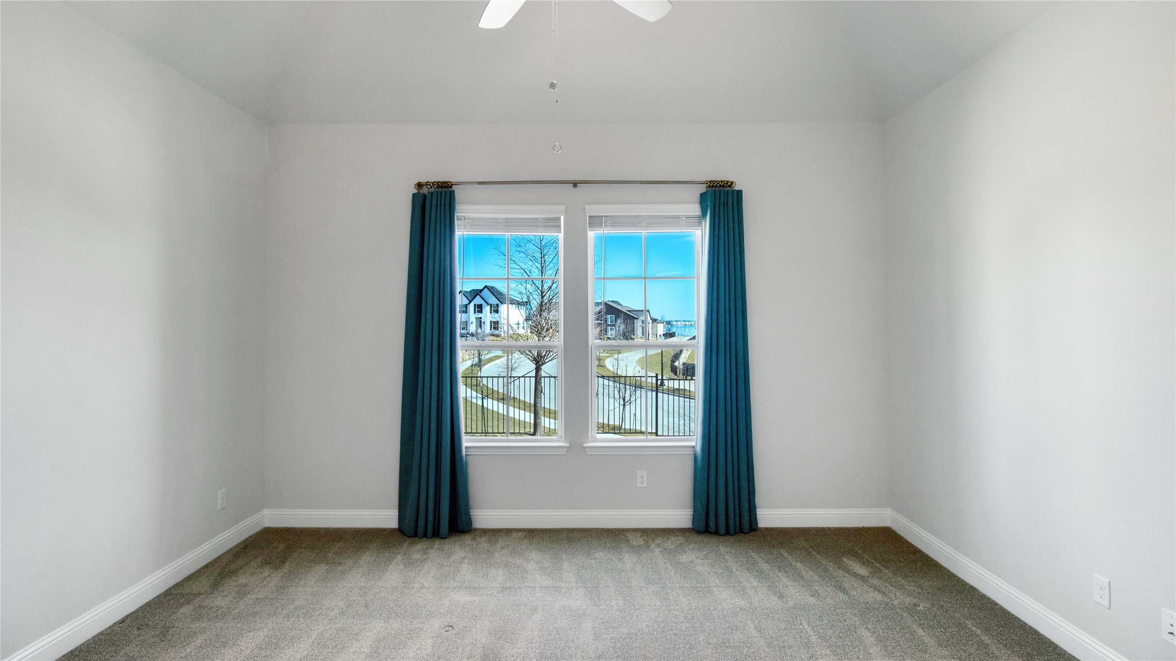 2216 Sternpost Mews