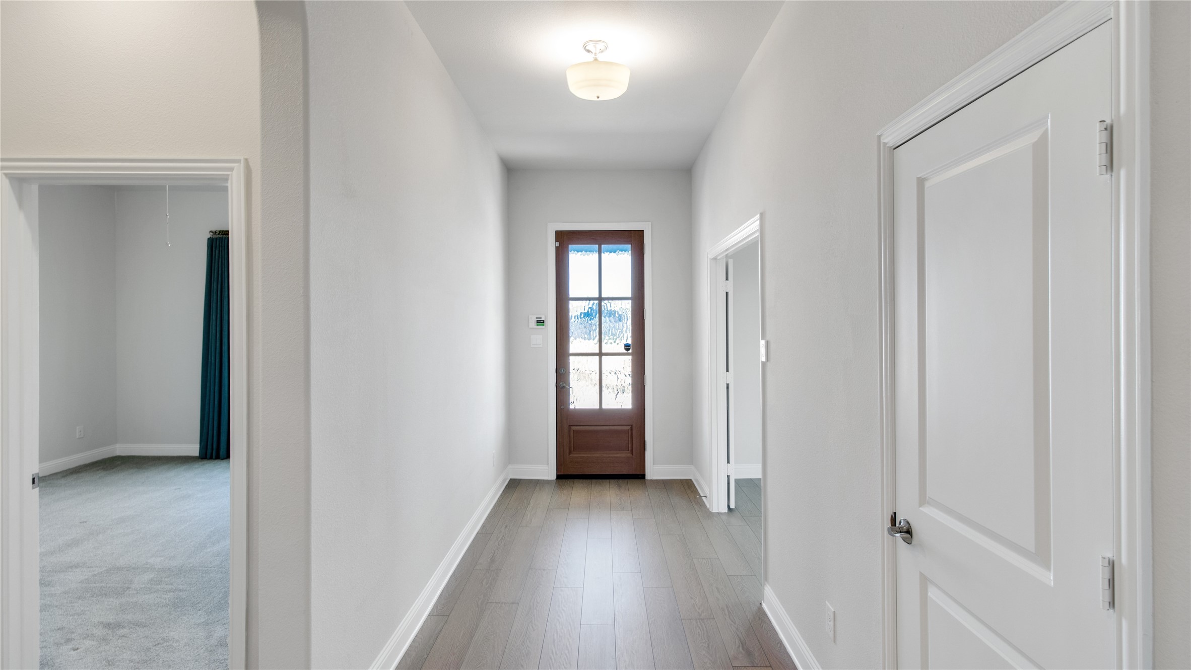 2216 Sternpost Mews