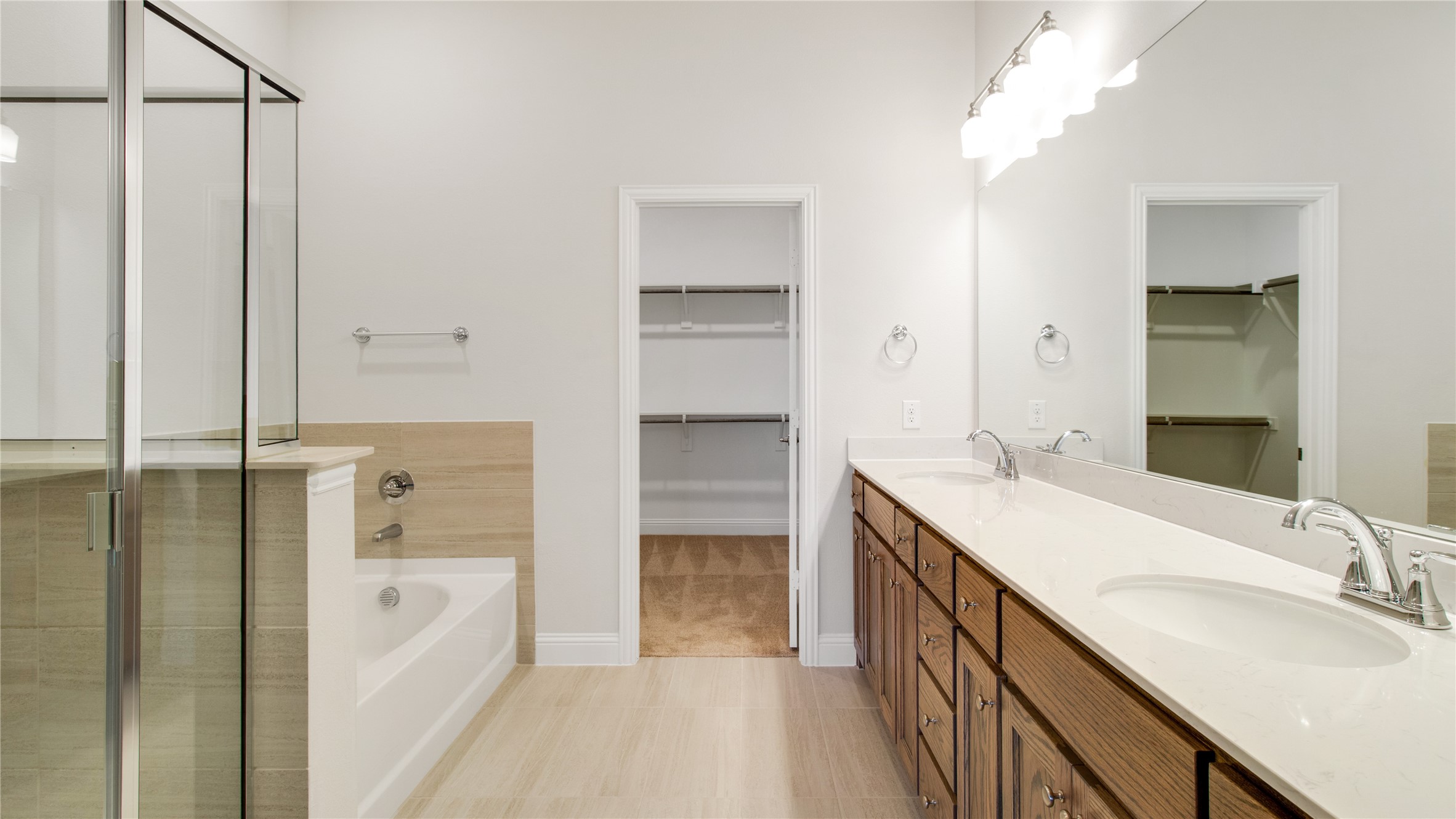 2216 Sternpost Mews