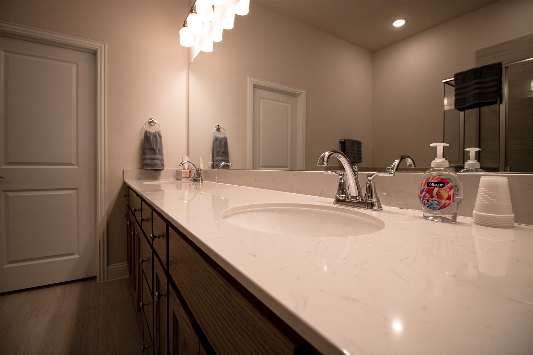 2216 Sternpost Mews