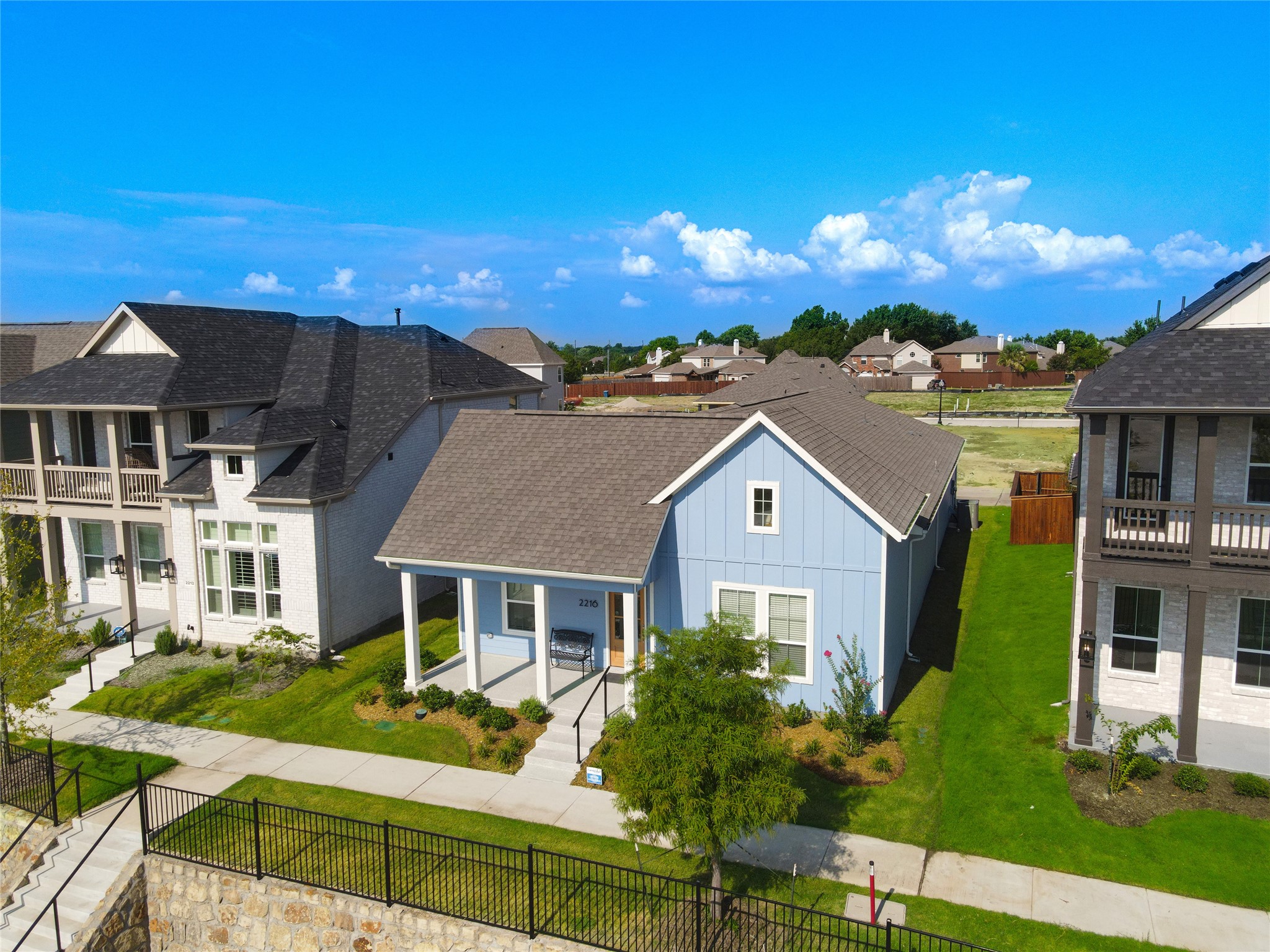 2216 Sternpost Mews