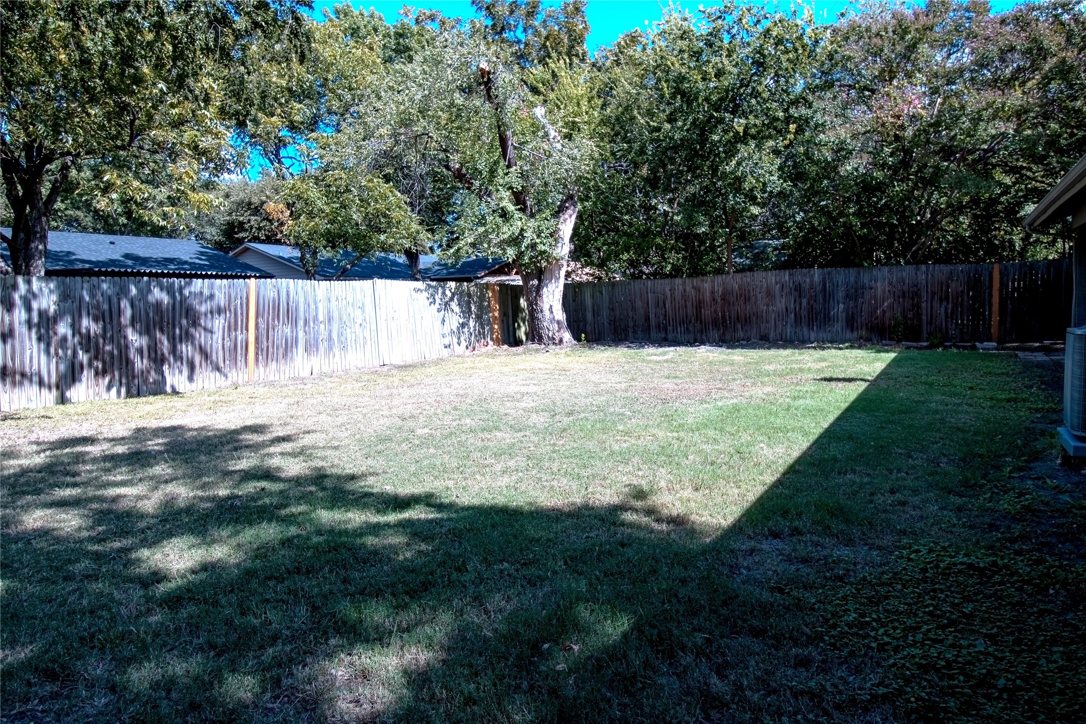 326 E Springdale Lane