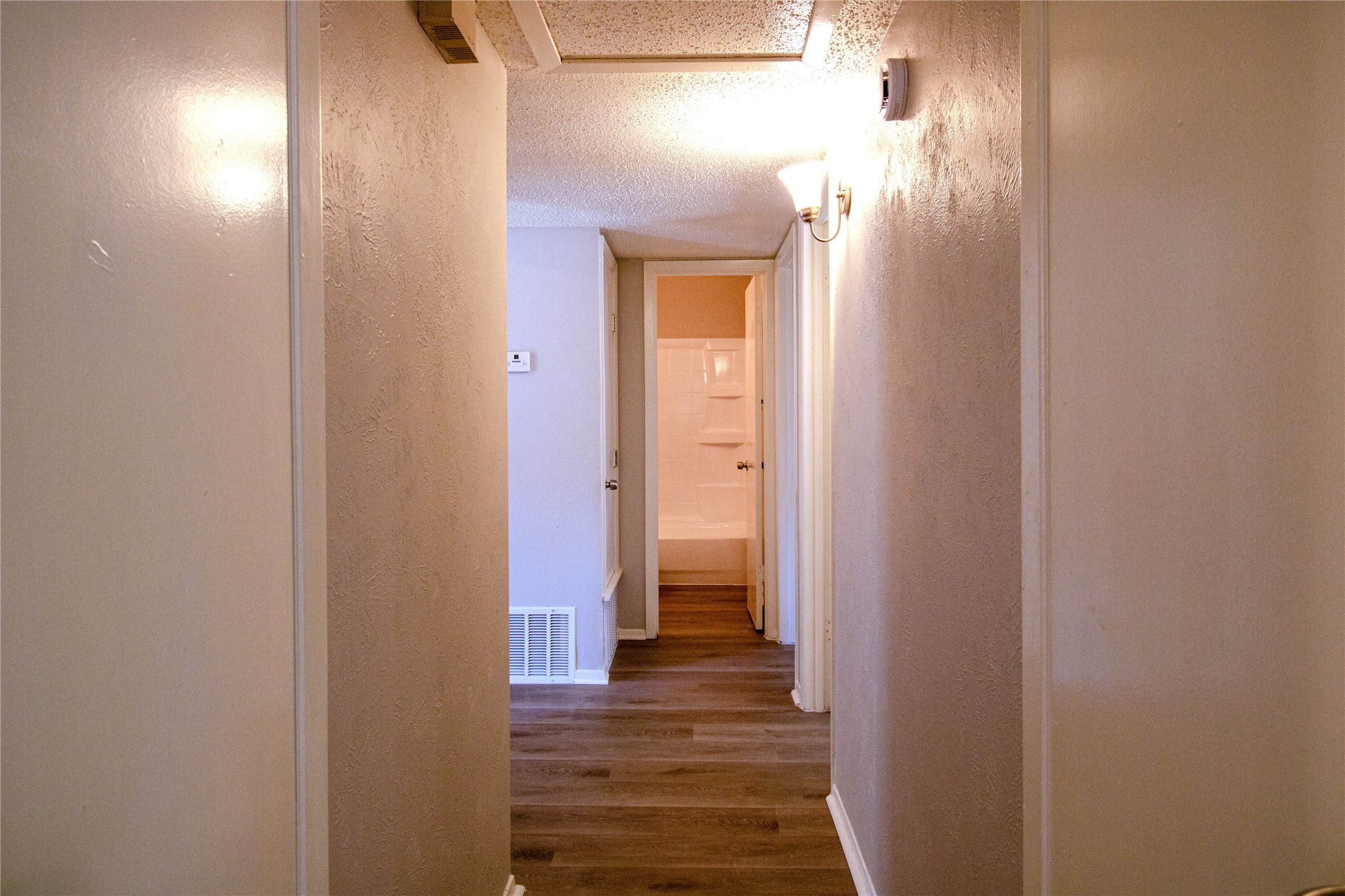 326 E Springdale Lane