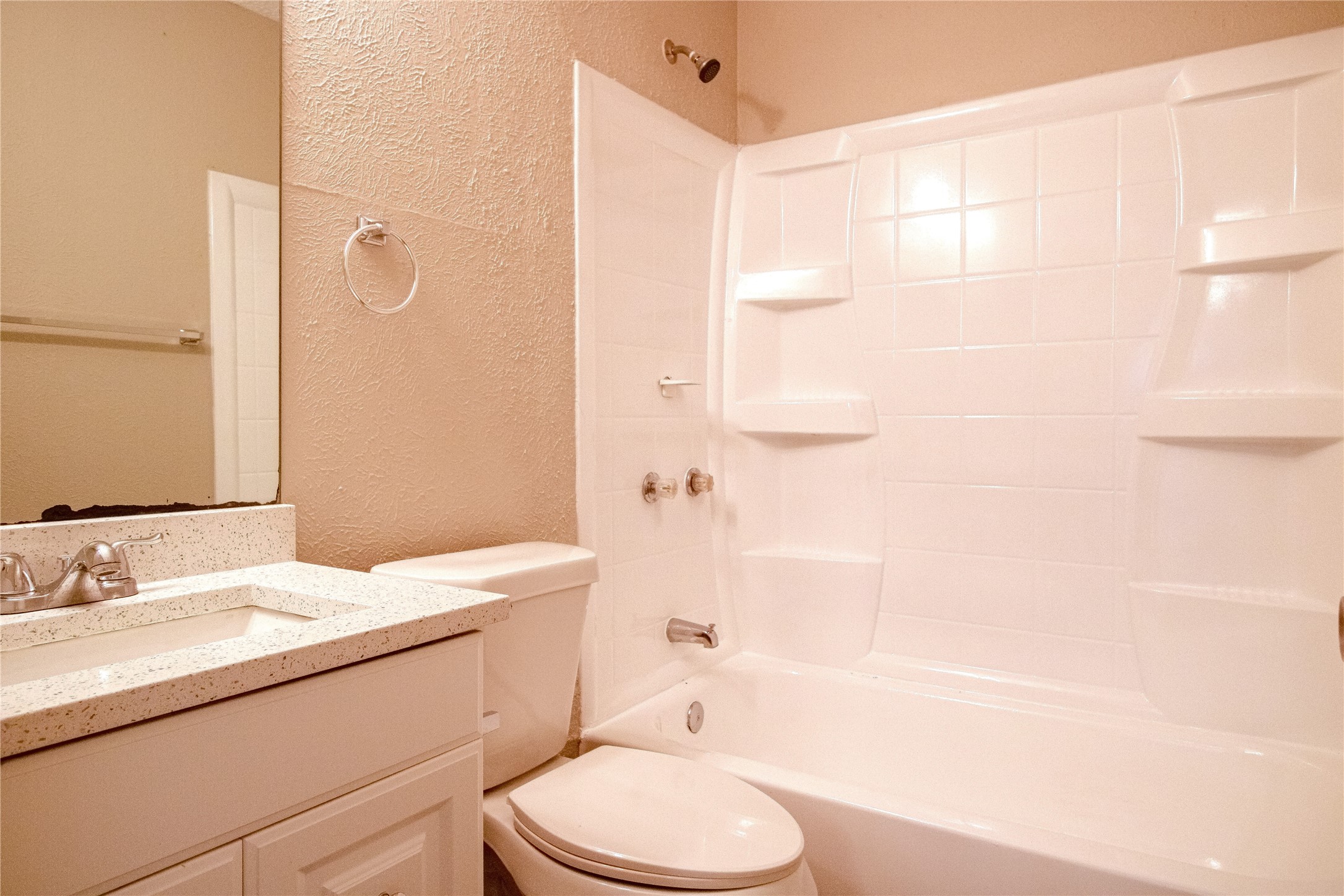 326 E Springdale Lane