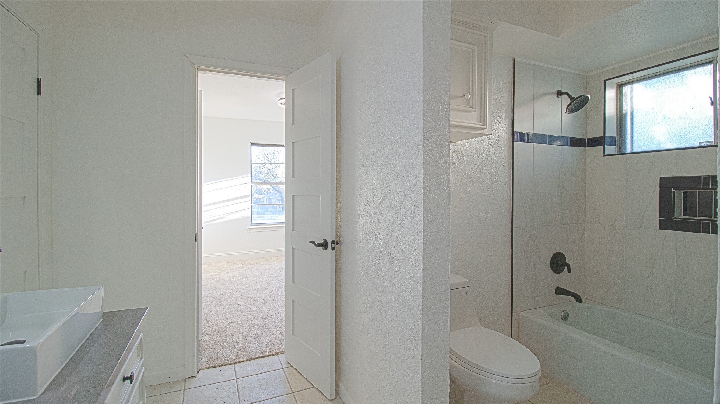 1413 British Boulevard