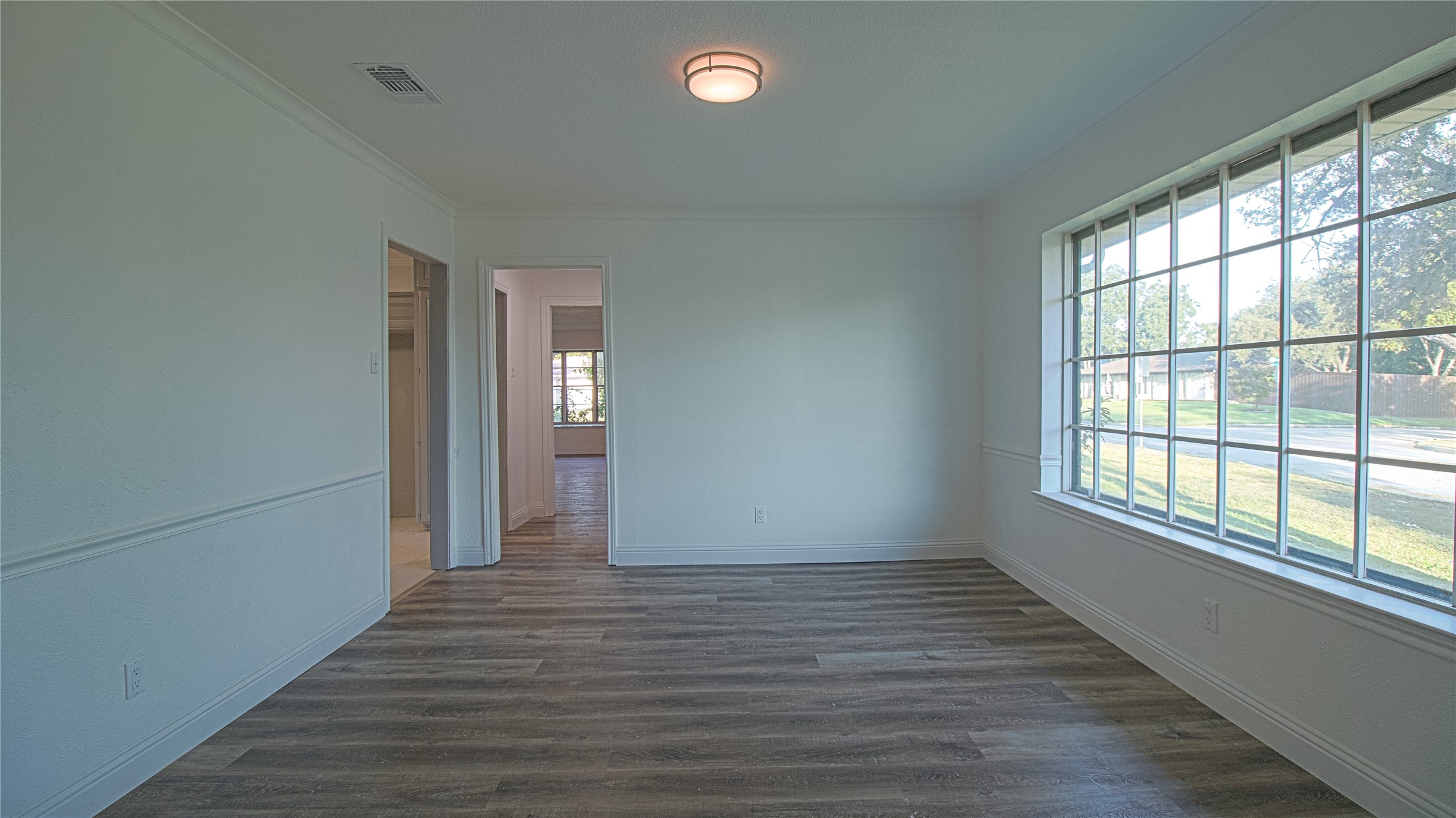 1413 British Boulevard