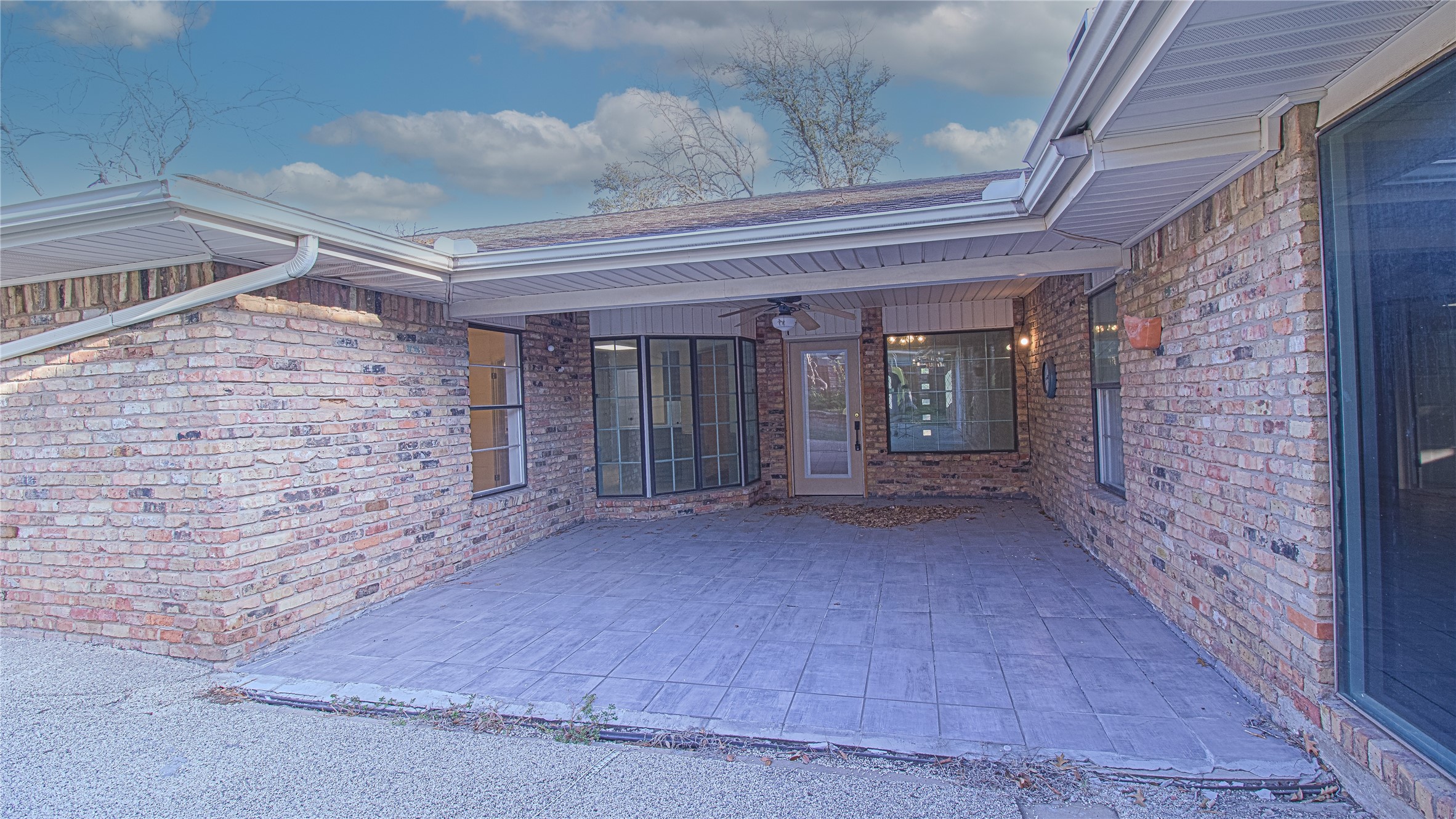 1413 British Boulevard