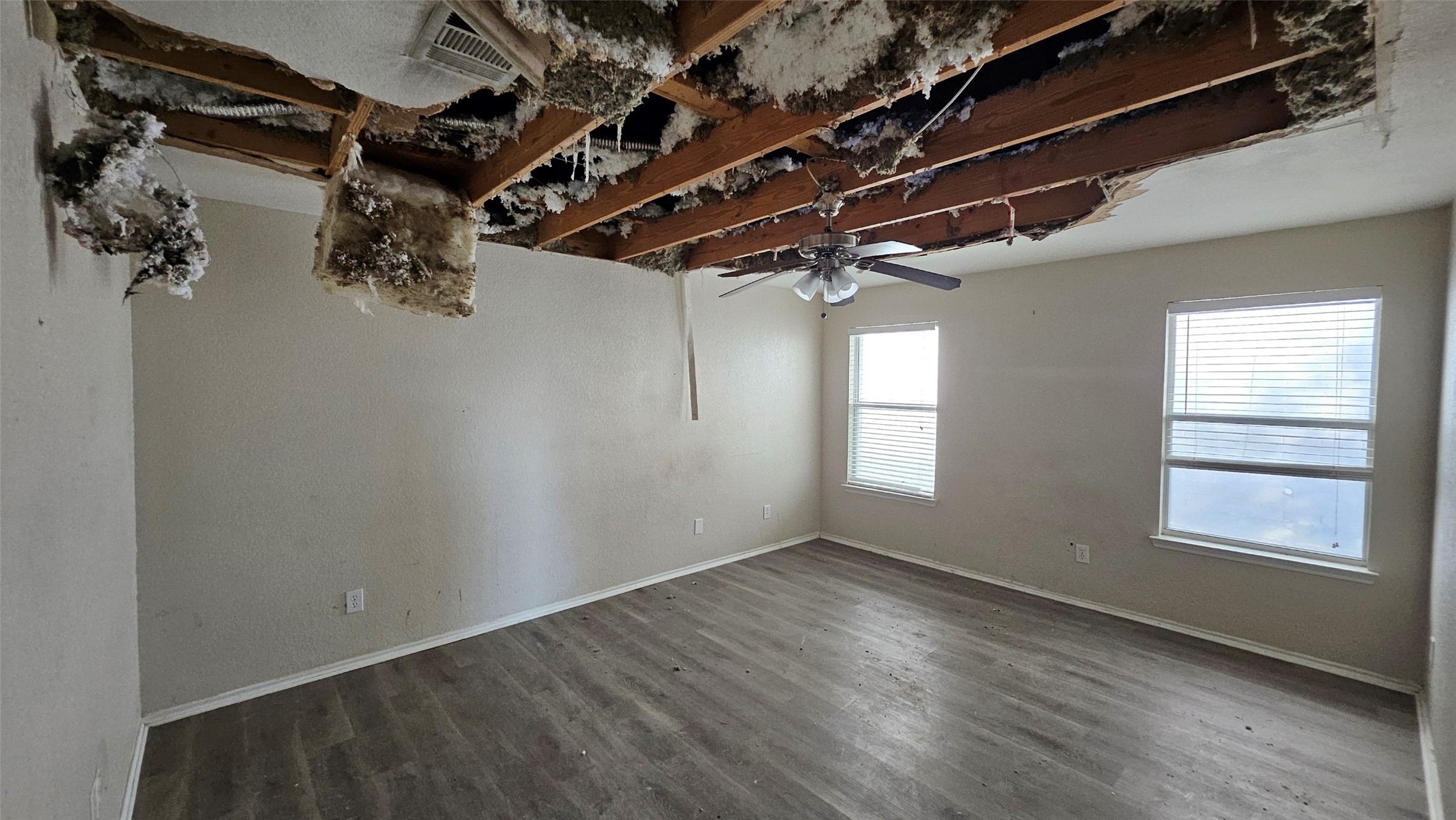 1941 Indian Lilac Drive