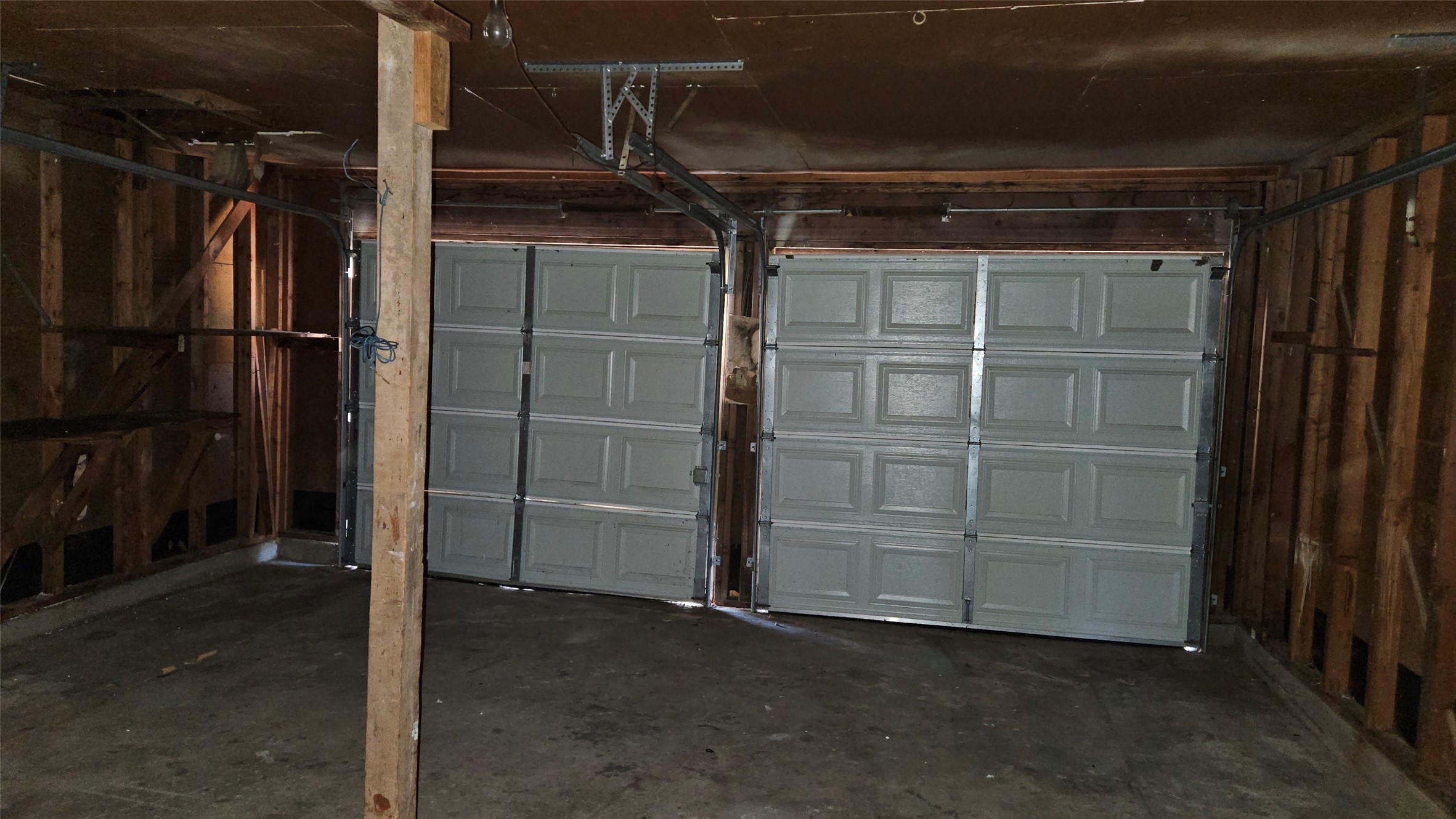 302 N Cottonwood Drive