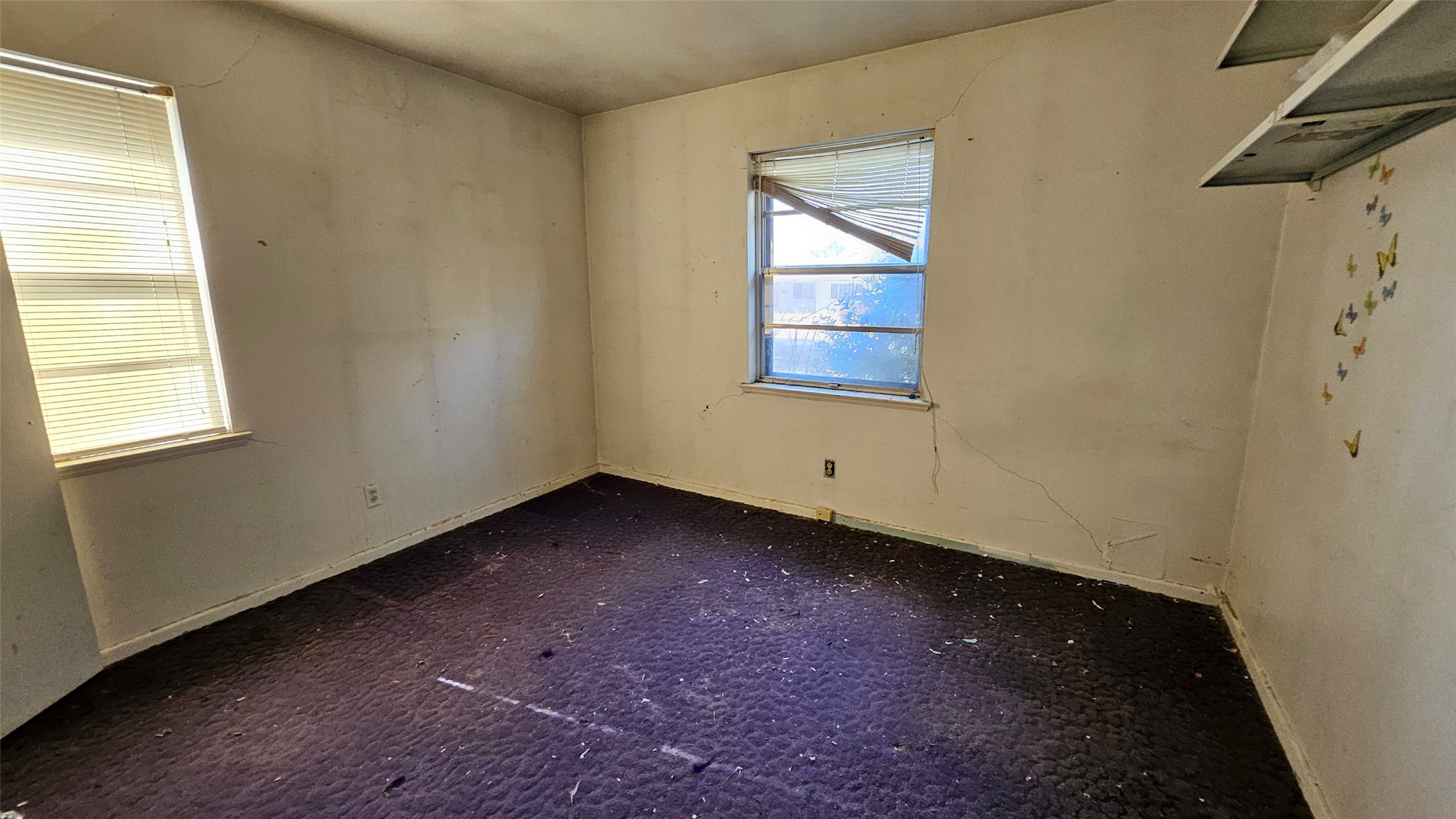 302 N Cottonwood Drive