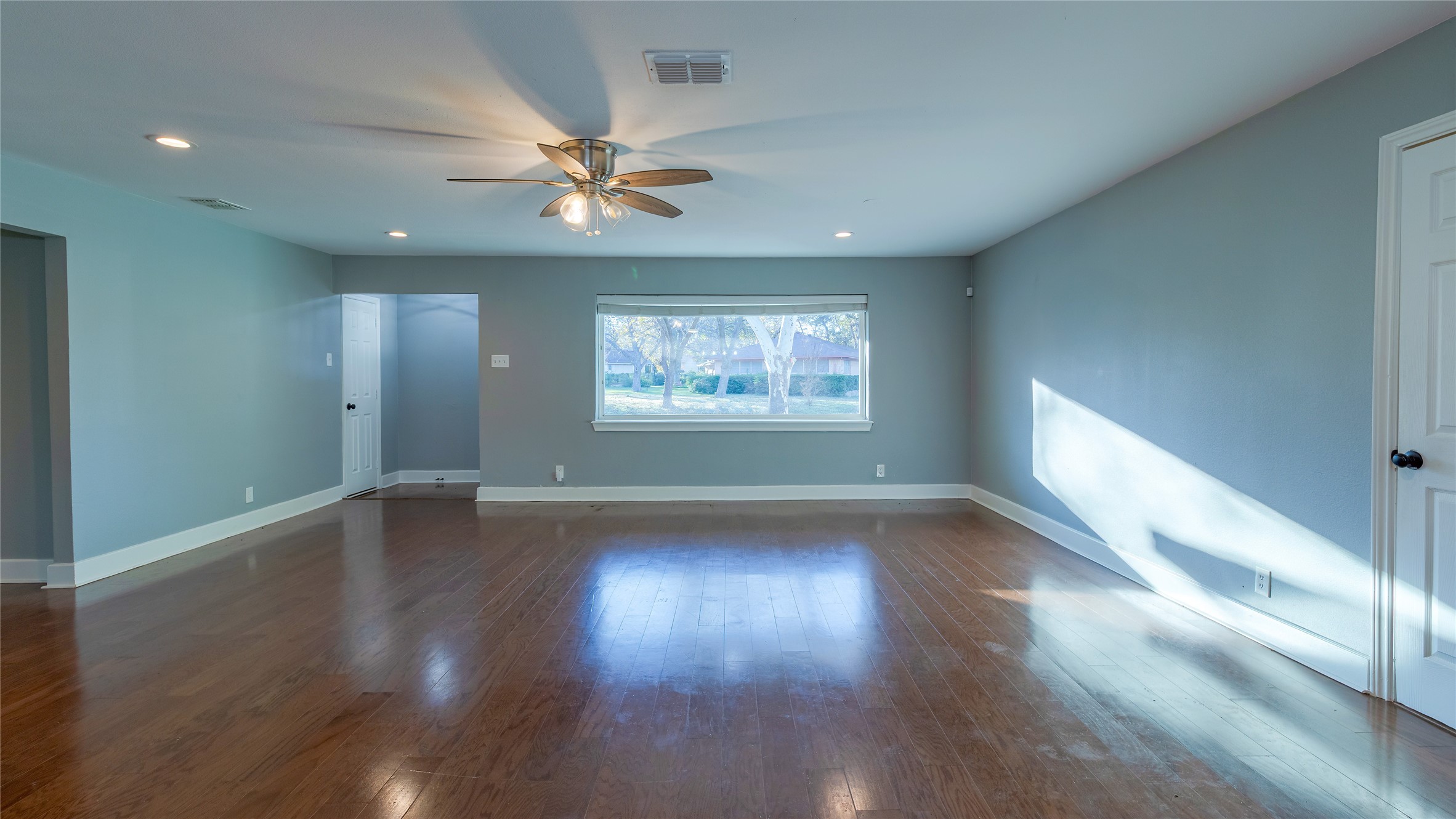 3446 Silverwood Lane