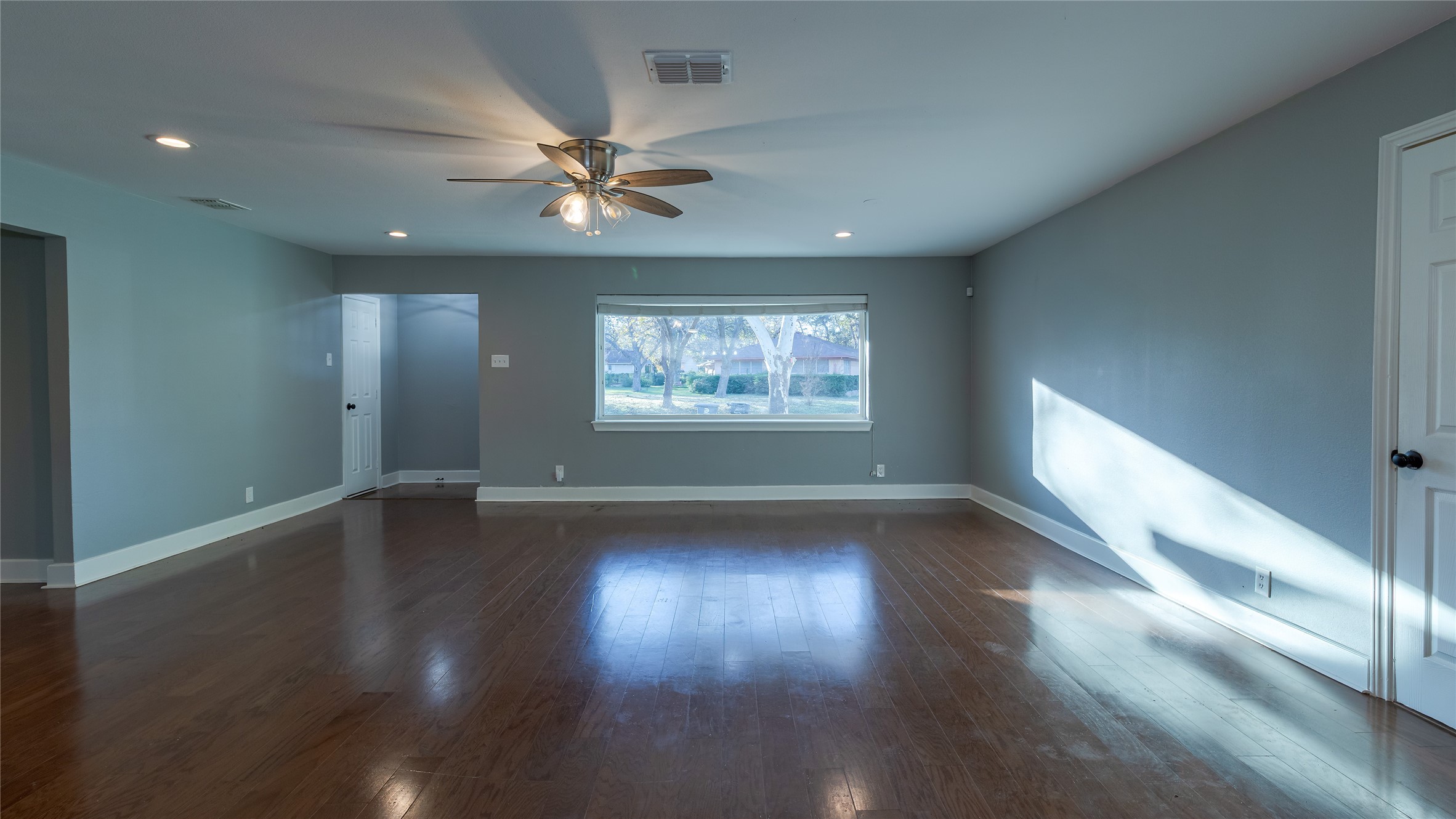 3446 Silverwood Lane