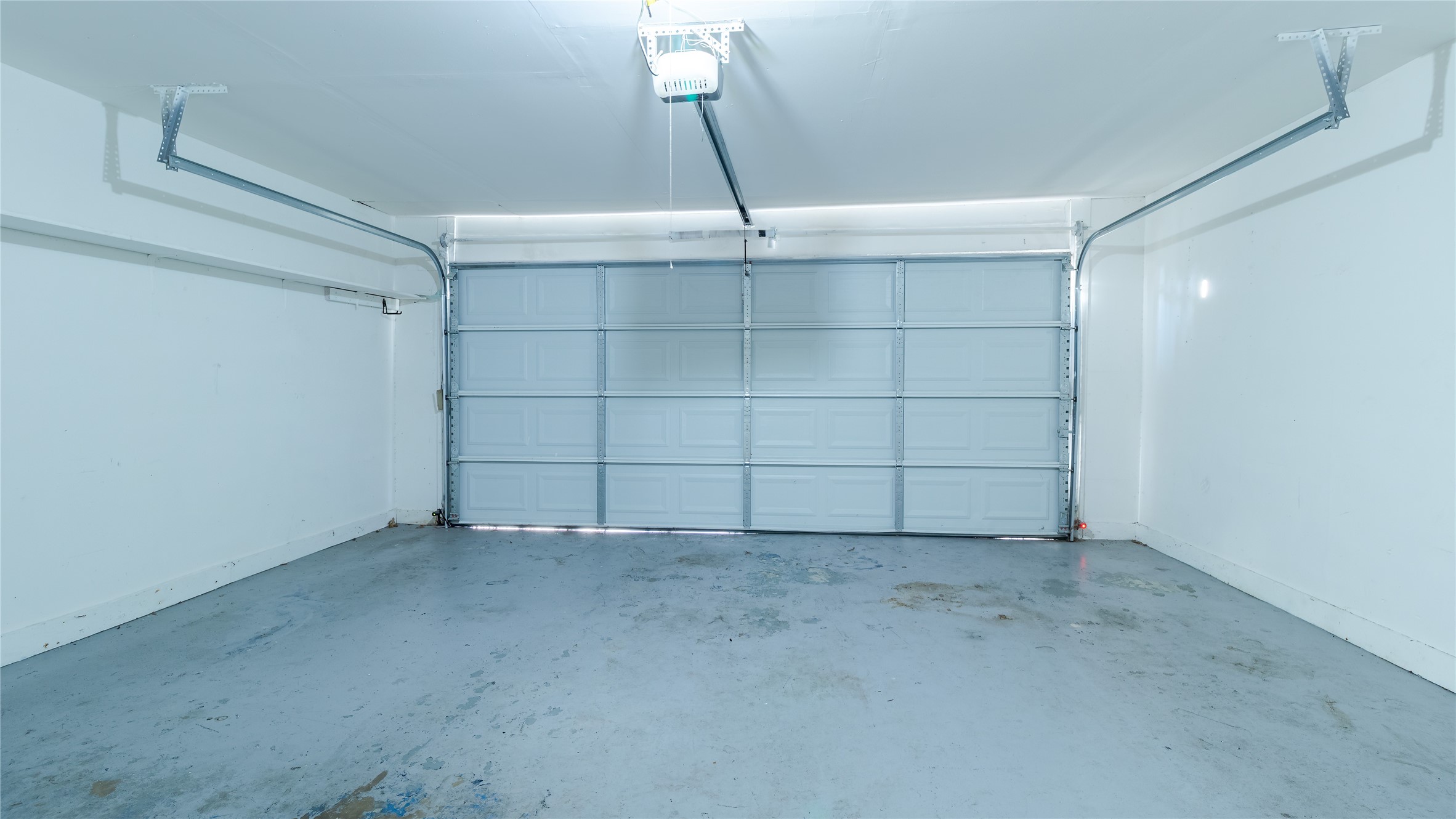 3446 Silverwood Lane