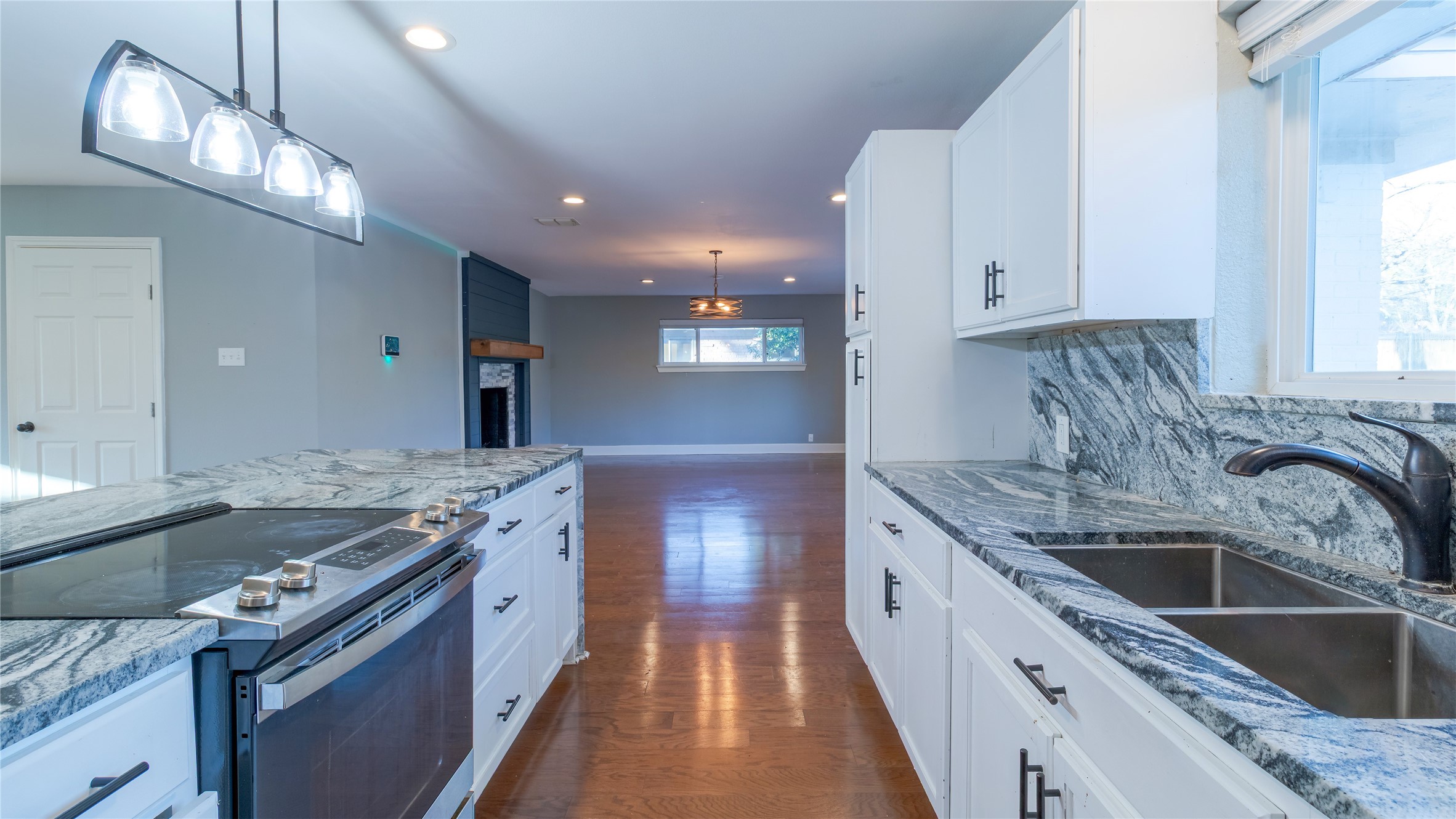 3446 Silverwood Lane