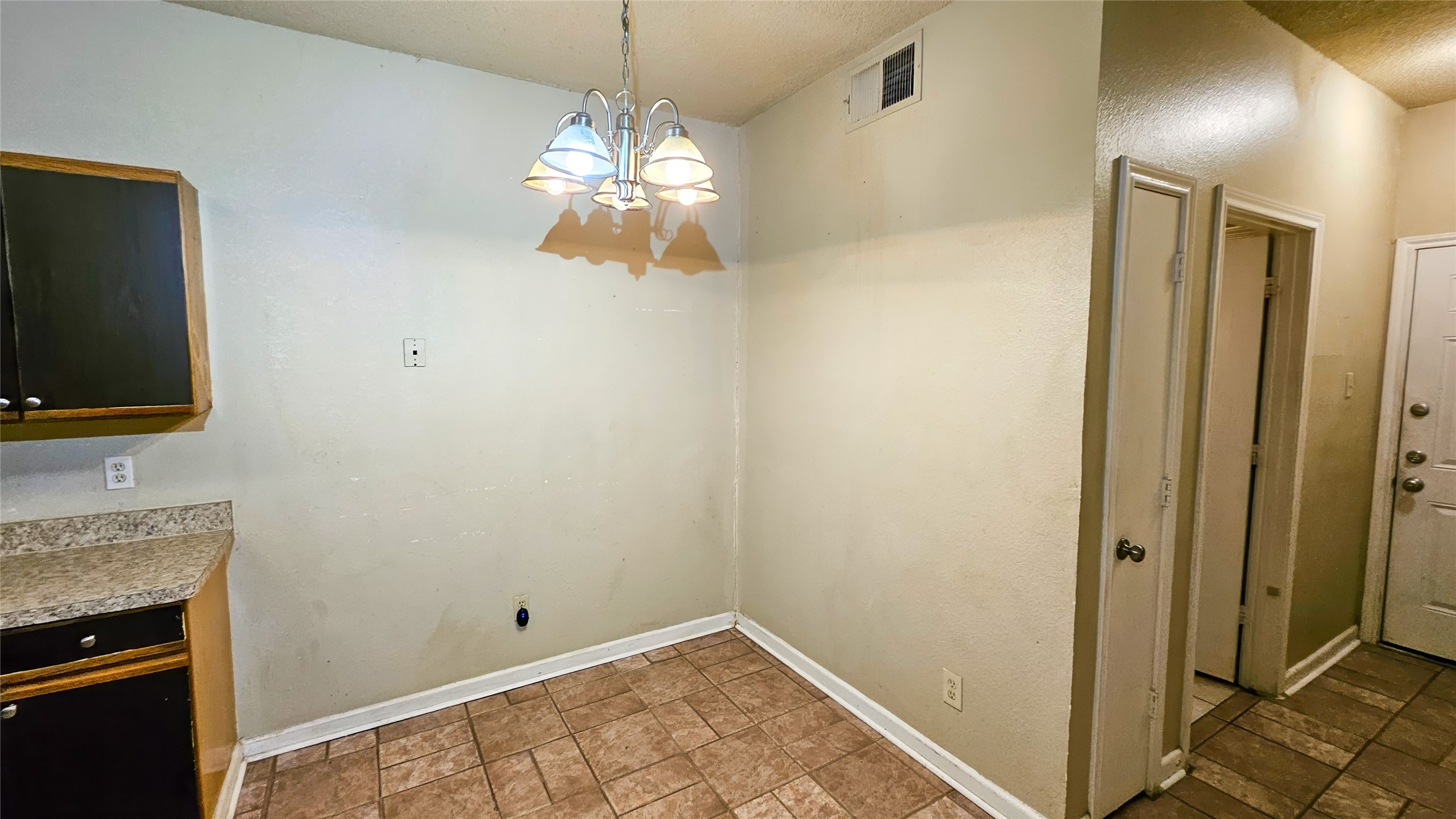 532 Lookout Mountain Trail