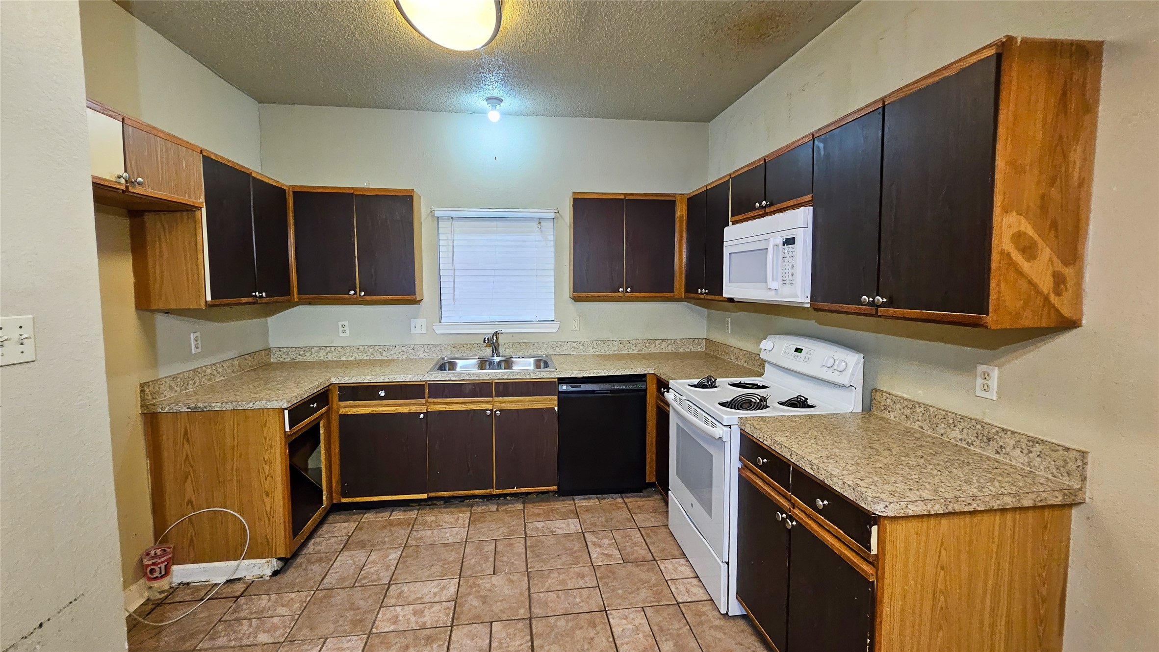 532 Lookout Mountain Trail