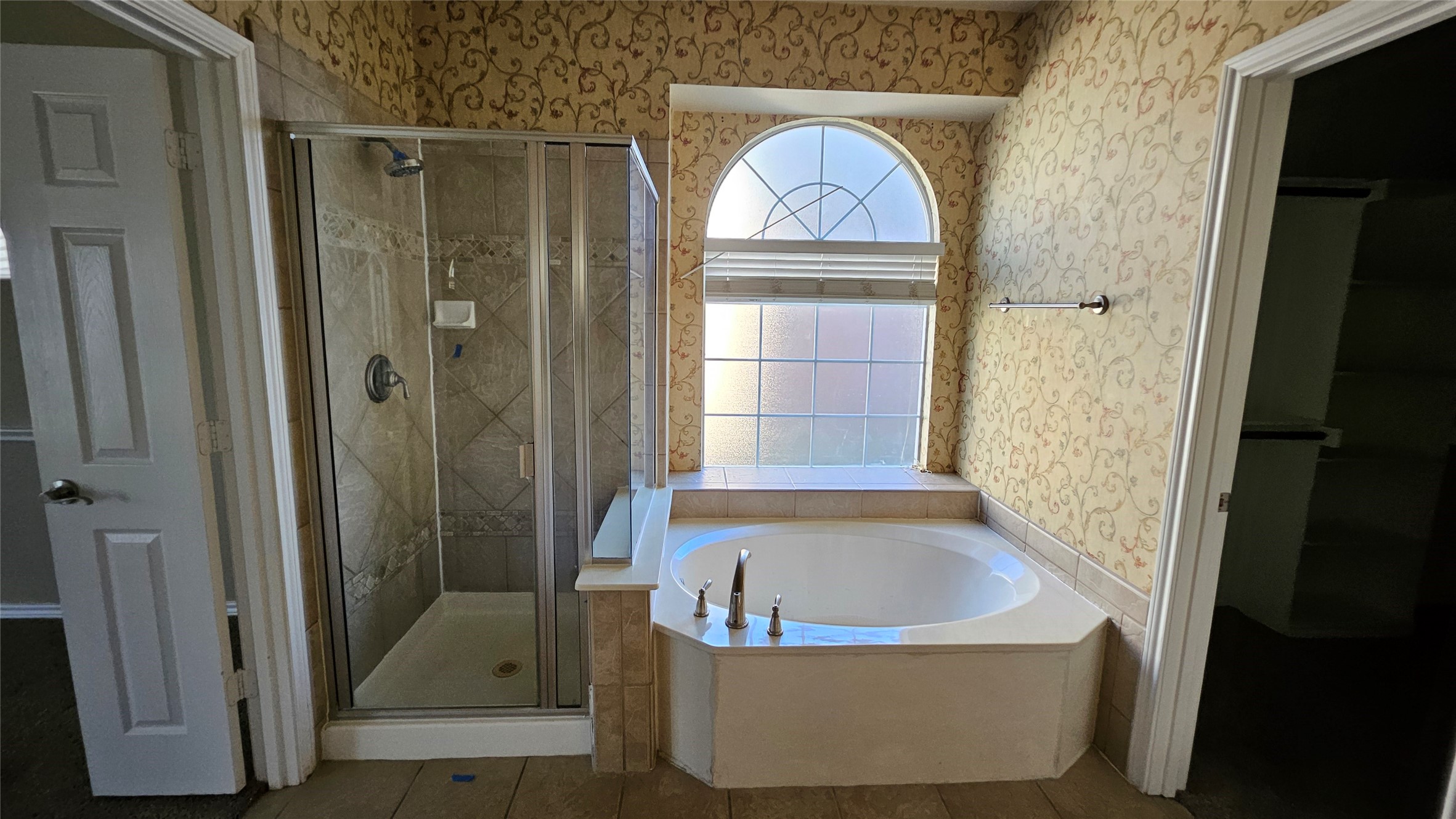 11701 Pheasant Creek Drive