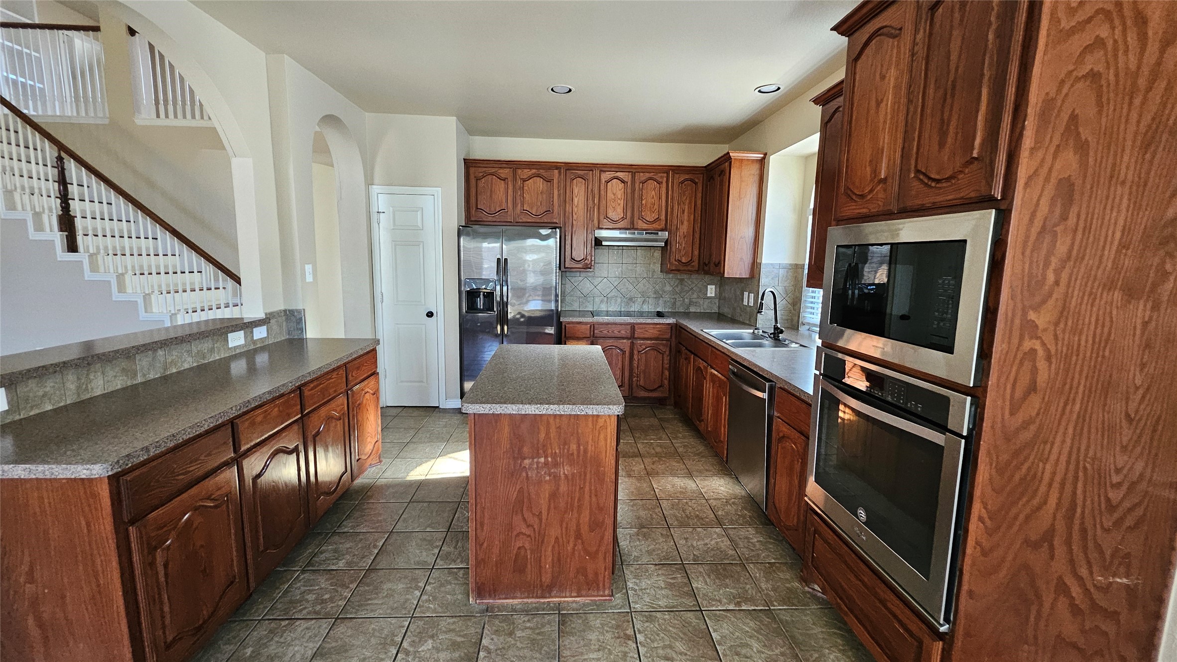 11701 Pheasant Creek Drive