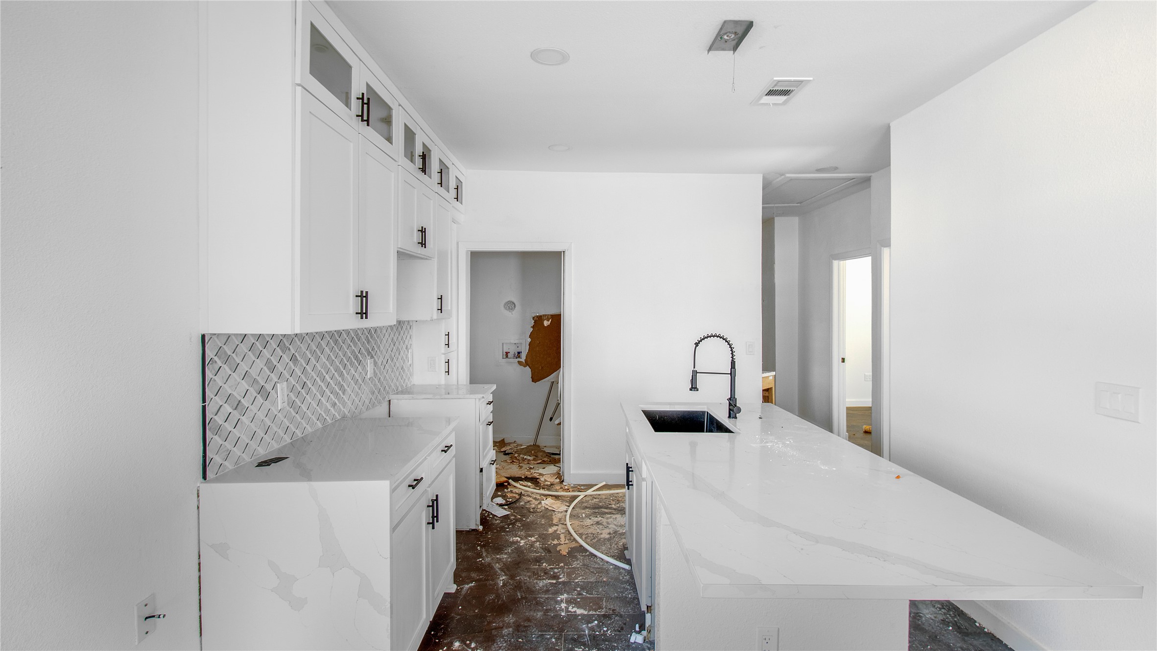 1100 S Brighton Avenue