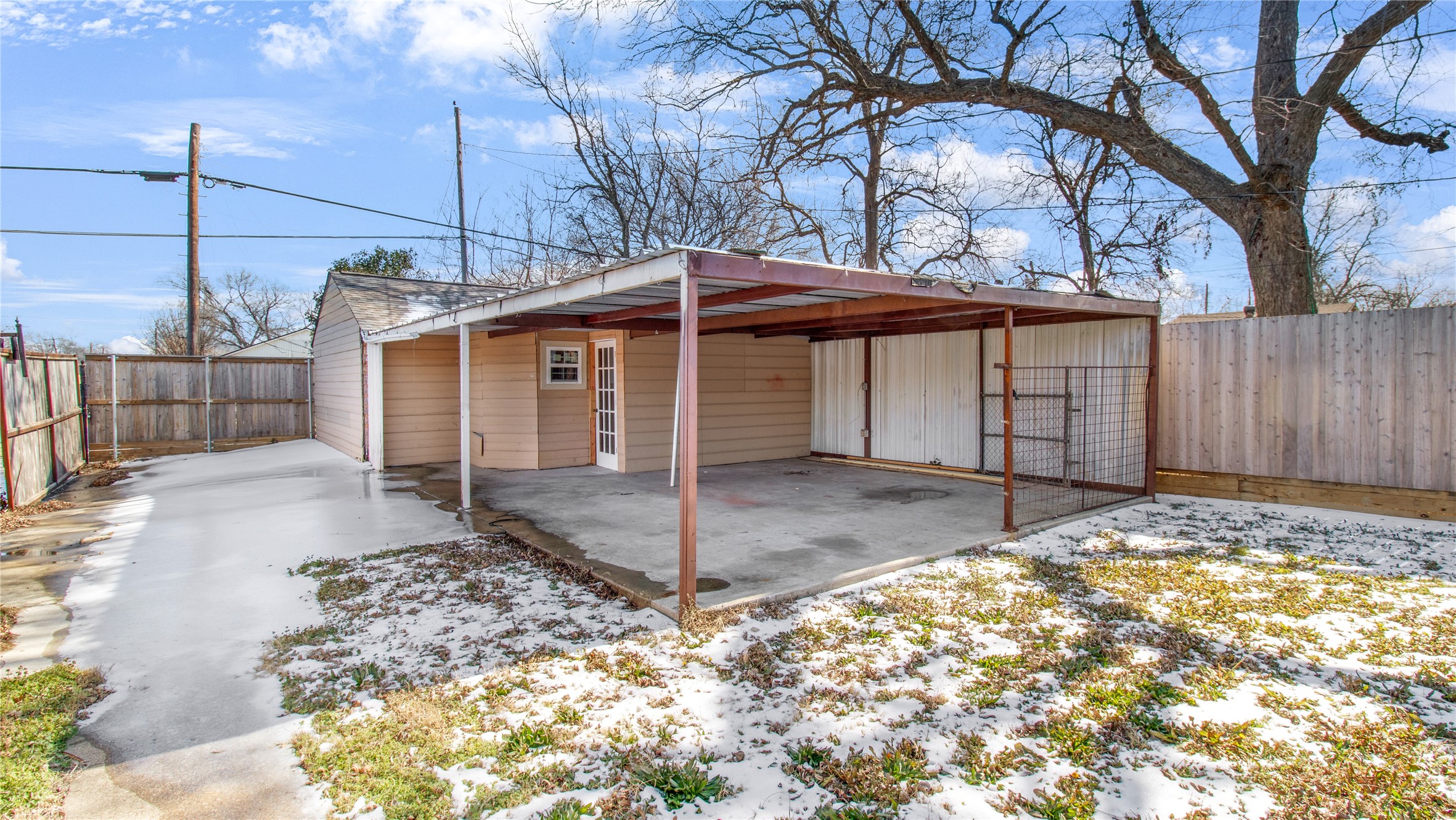 1100 S Brighton Avenue