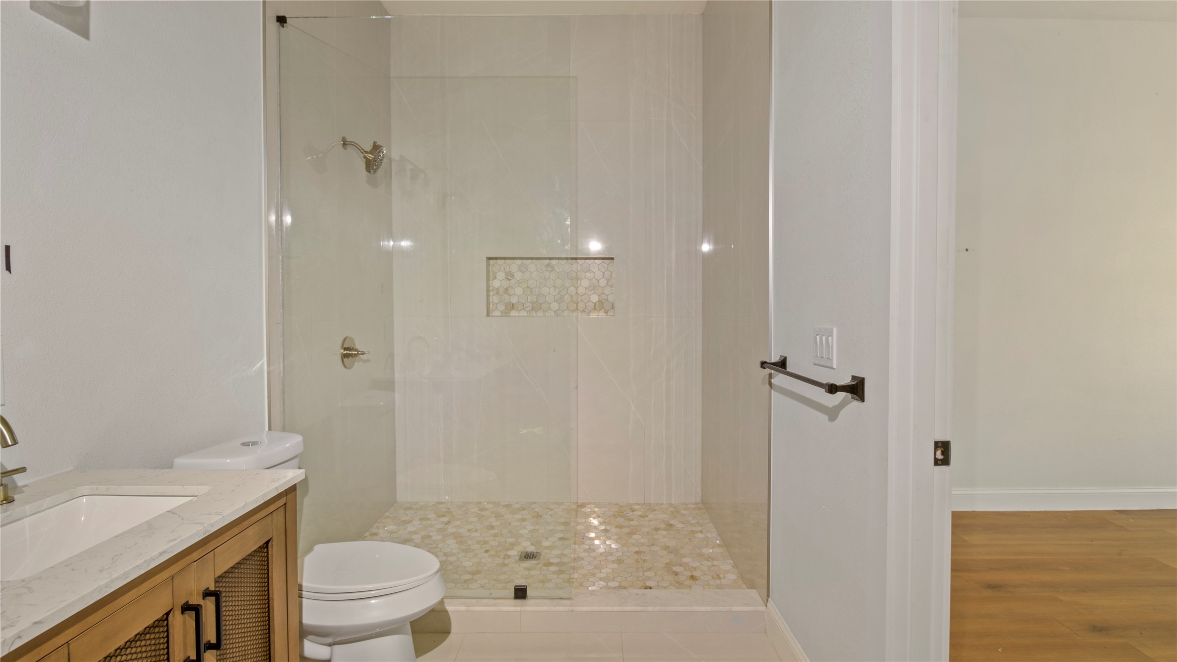 1029 N Madison Avenue