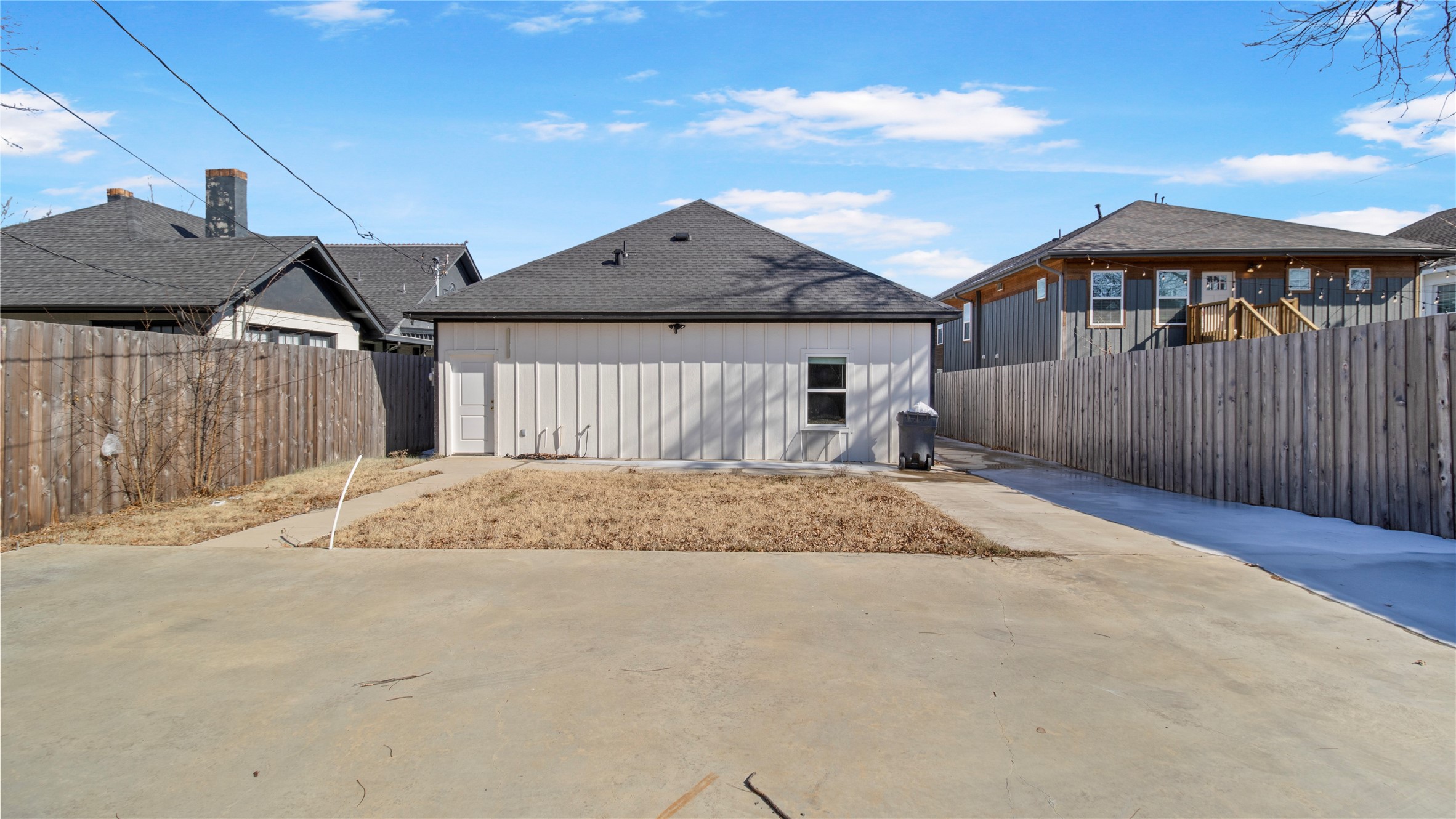 1029 N Madison Avenue