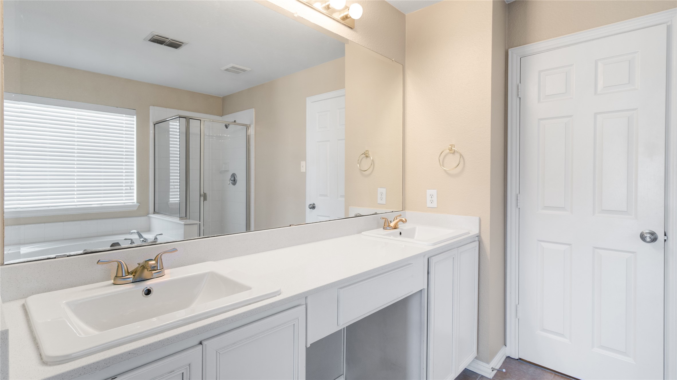 14533 Eaglemont Drive