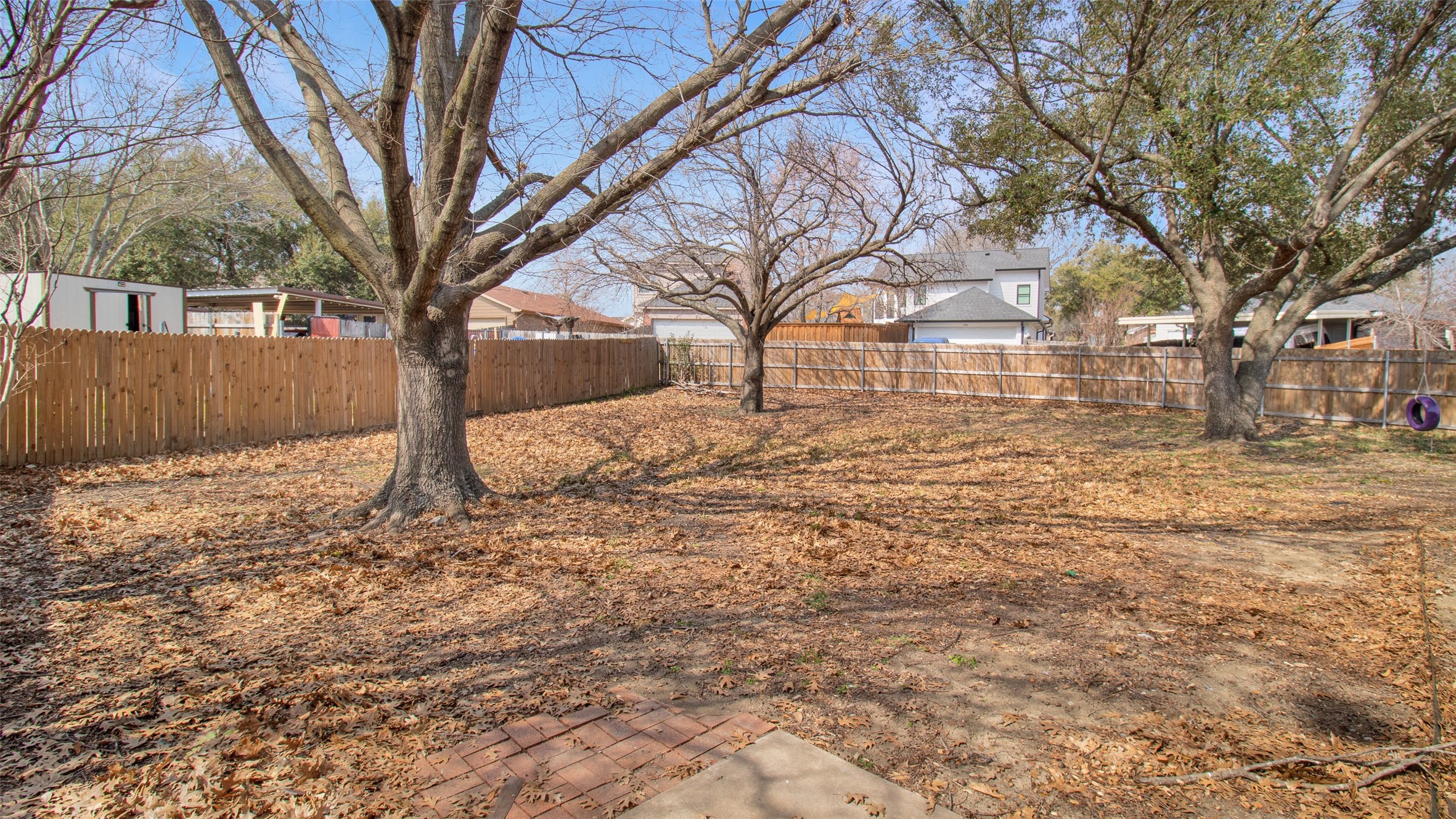 1527 Charleston Cove