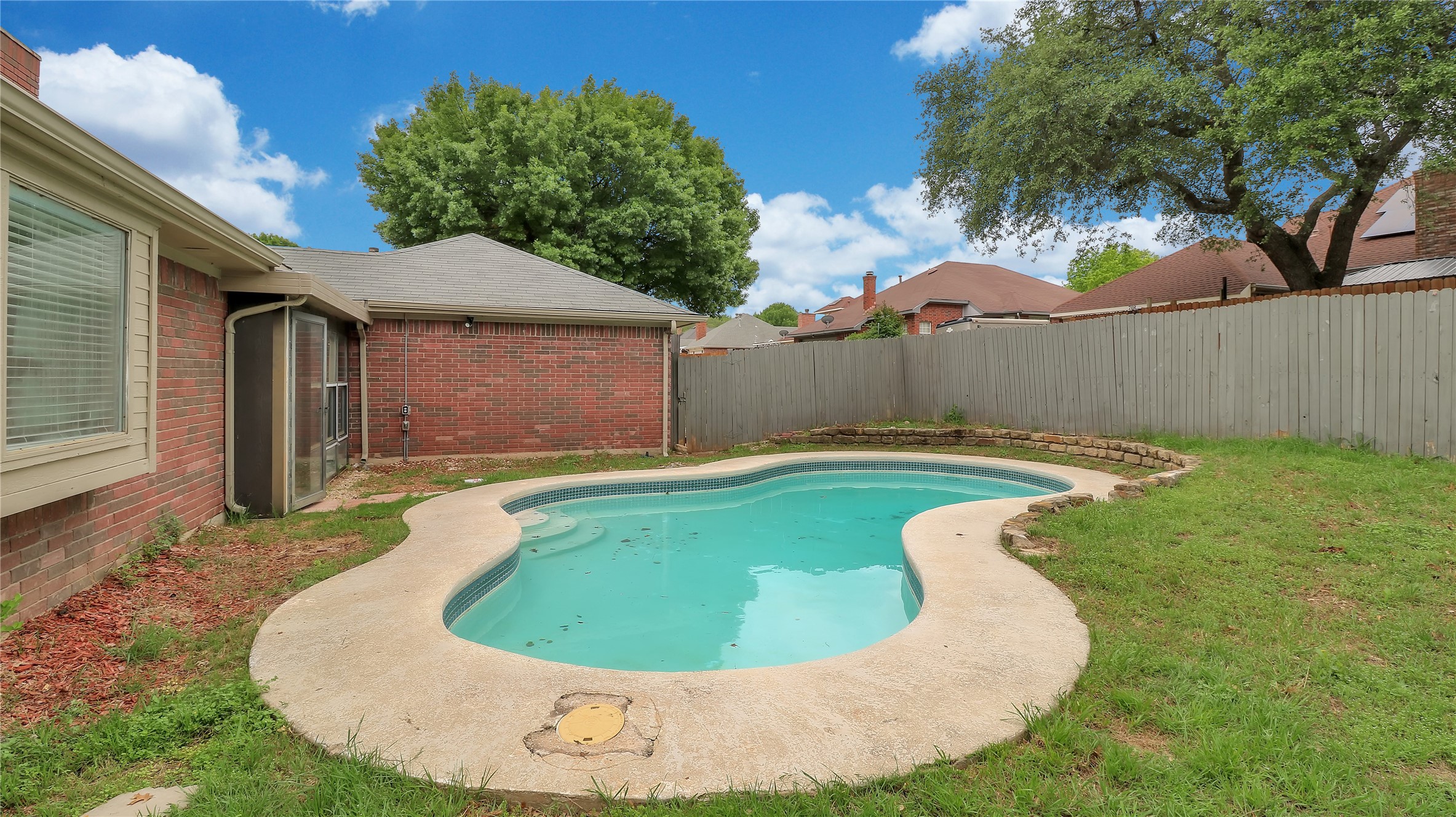 709 Desoto Drive