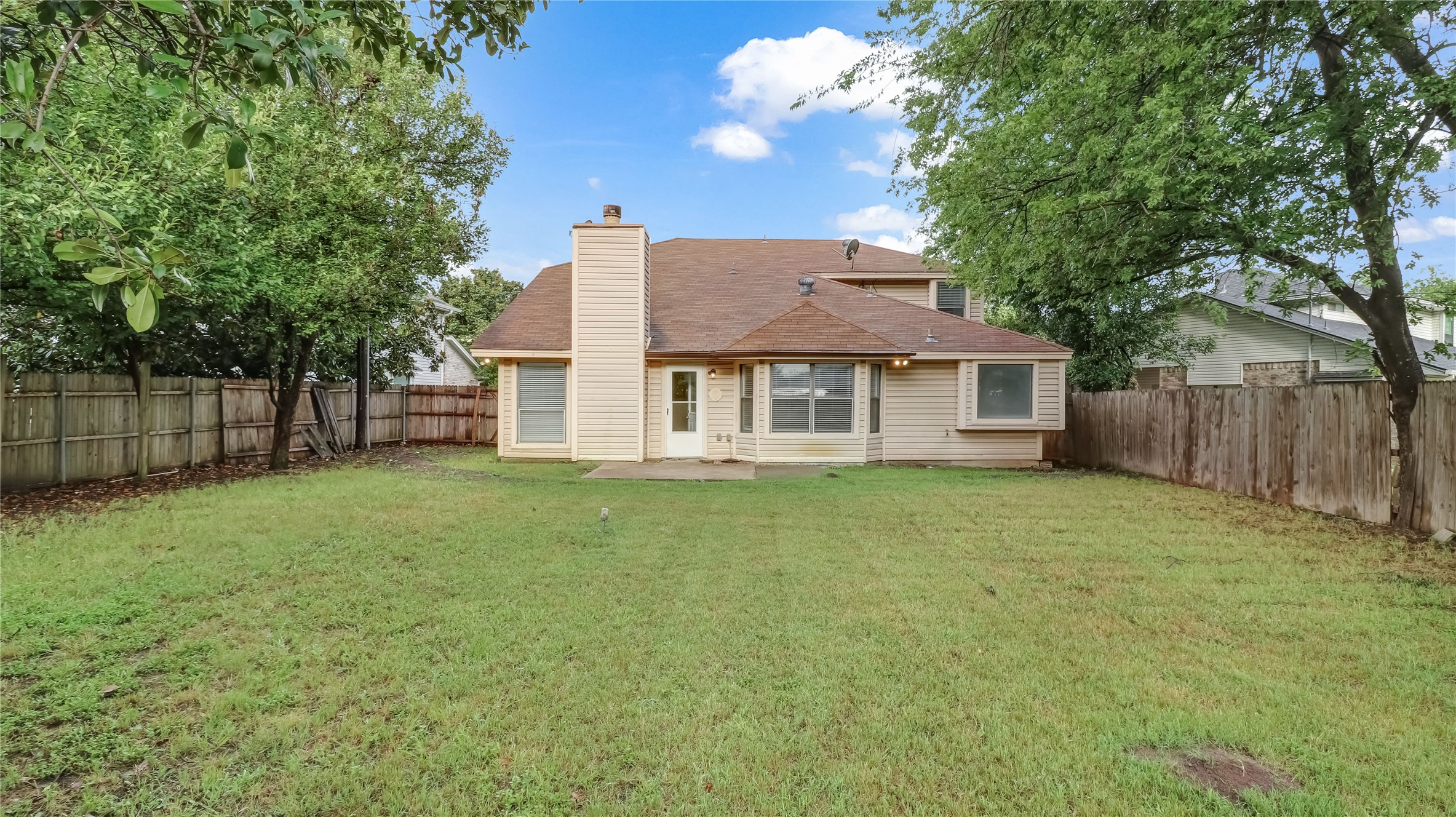 6305 Meadow Glen Drive