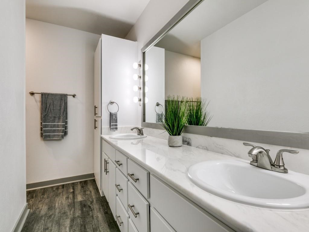 100 Trellis Place