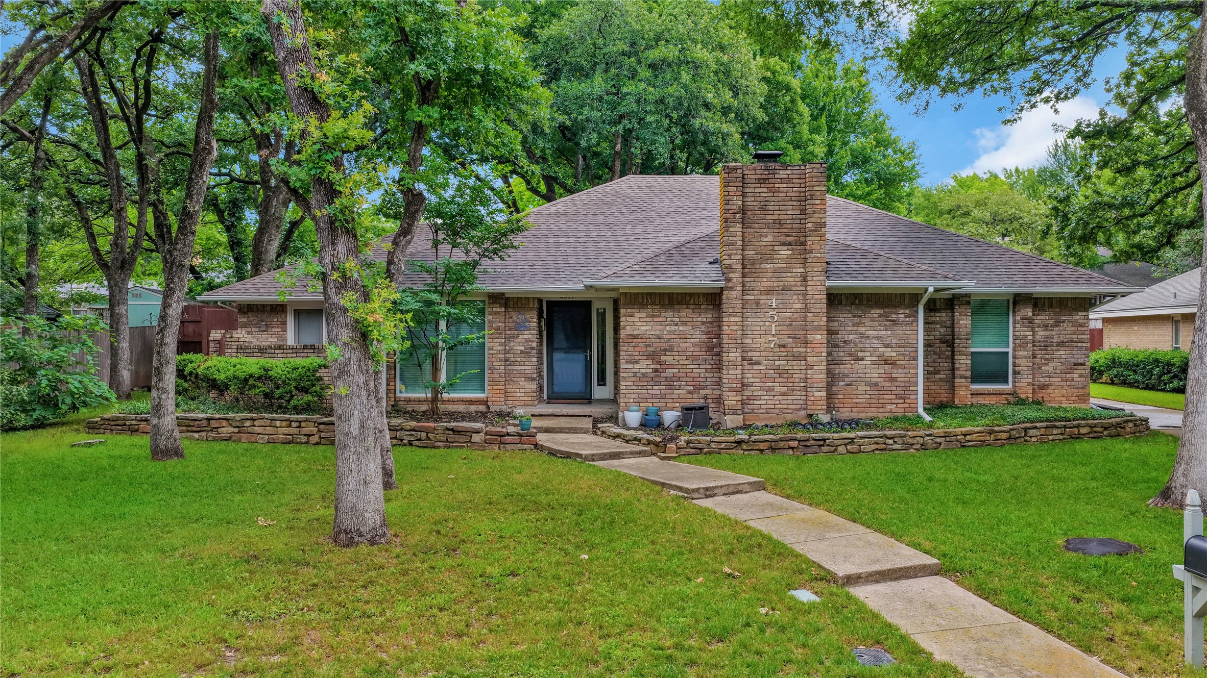 4517 Willow Bend Drive