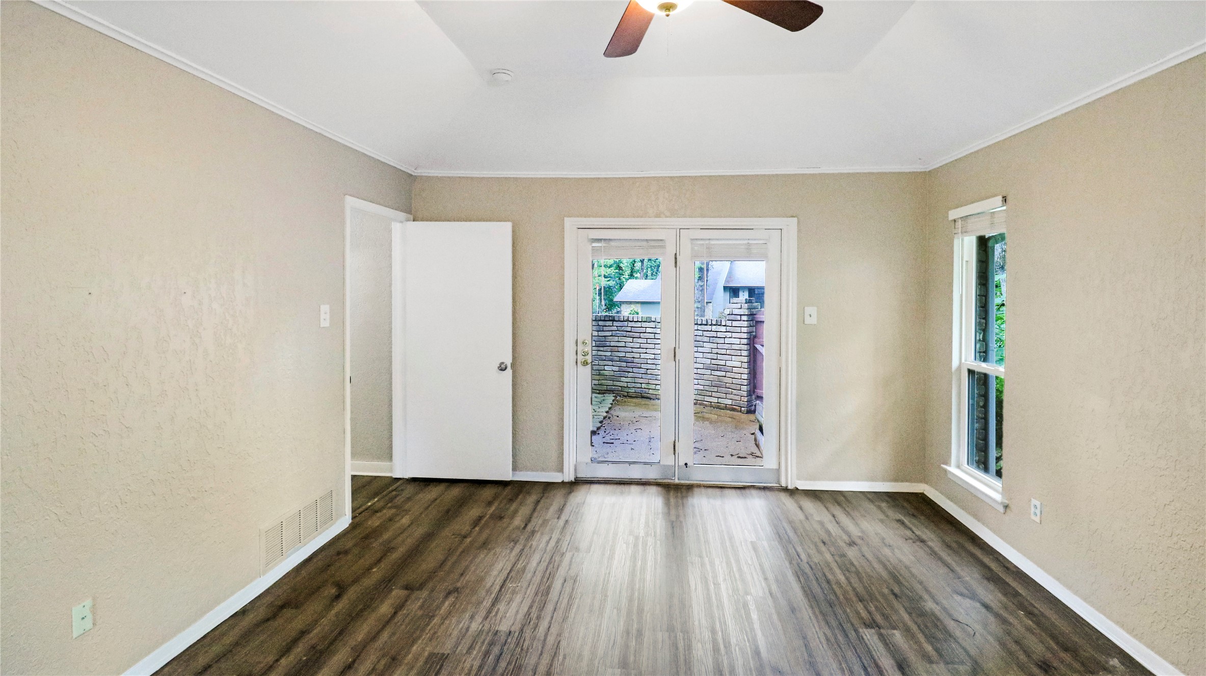 4517 Willow Bend Drive