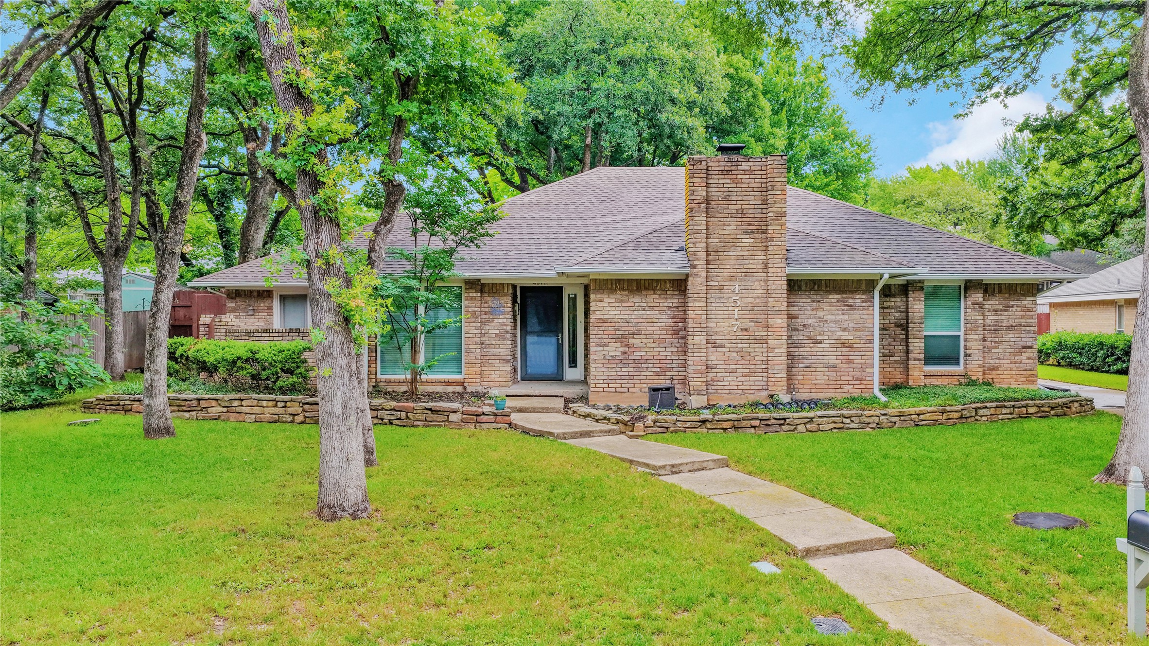 4517 Willow Bend Drive